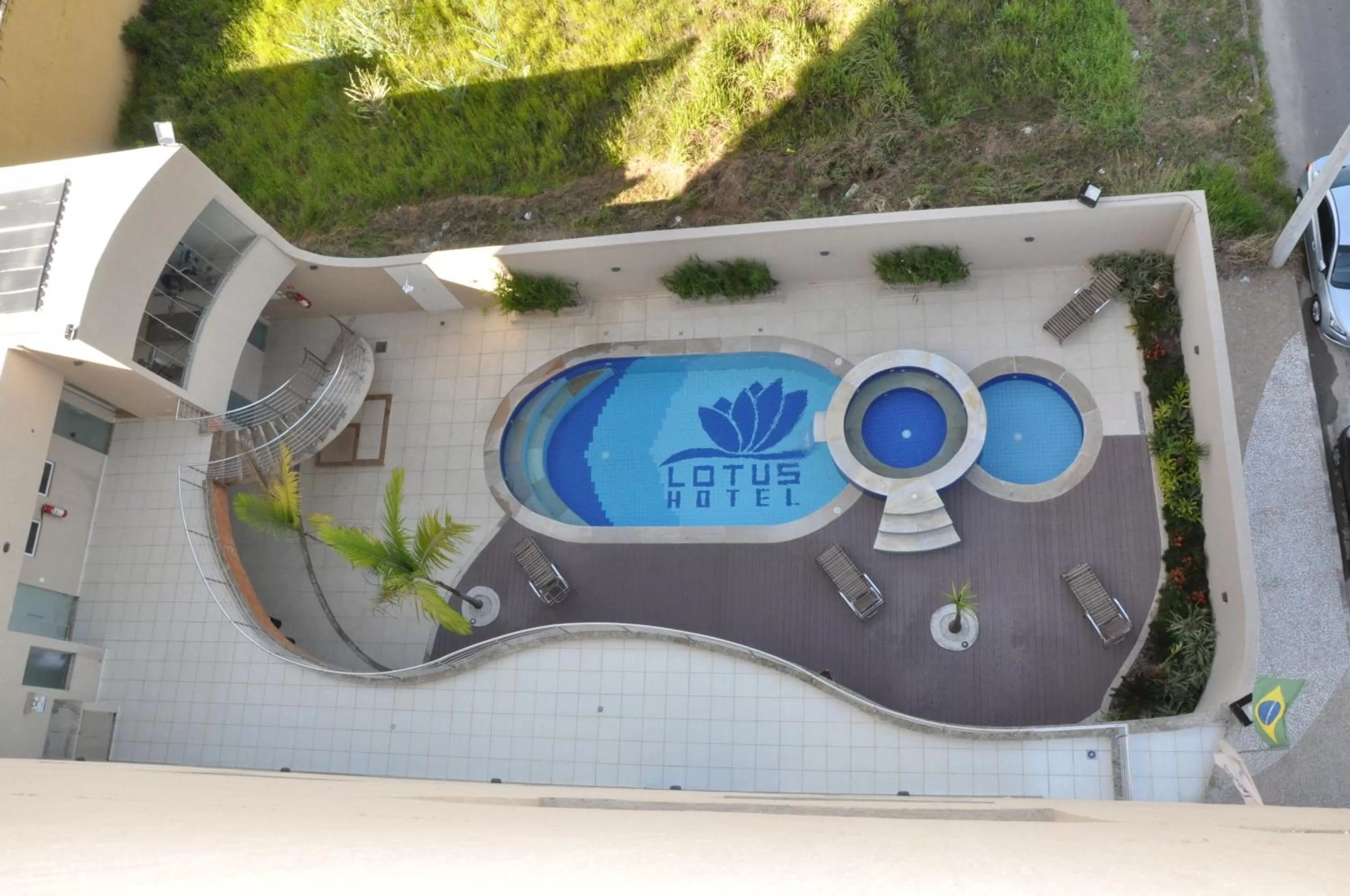 Swimming pool in Lotus Hotel - à 6 km do Santuário de Aparecida-SP