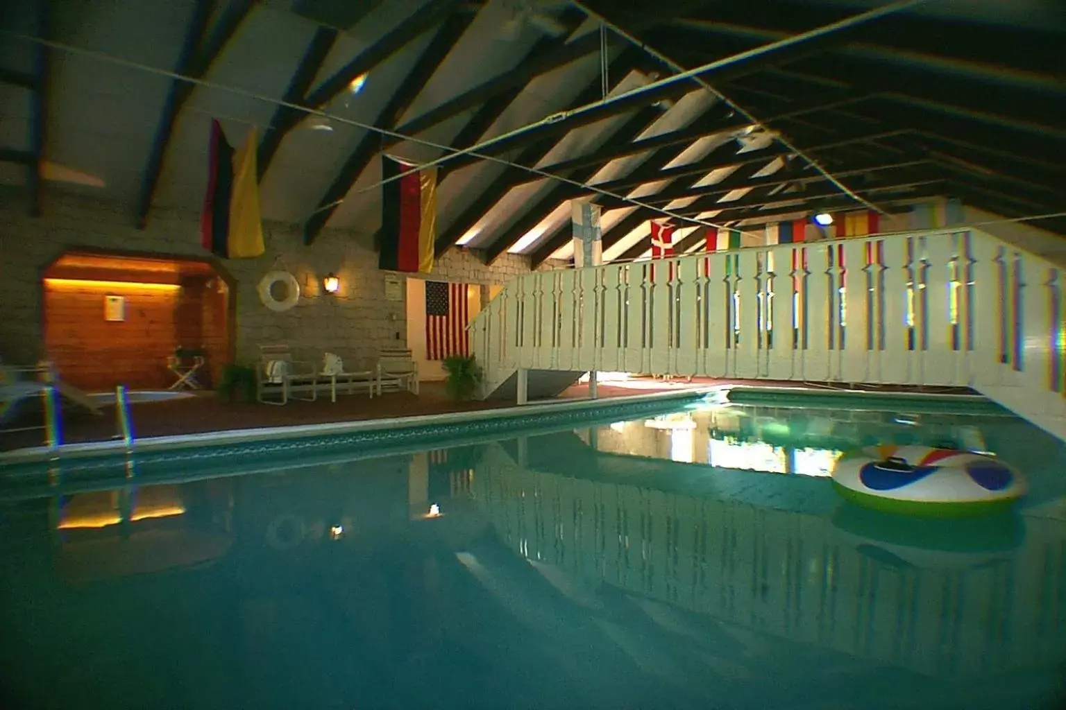 Swimming Pool in Northern Lights Lodge