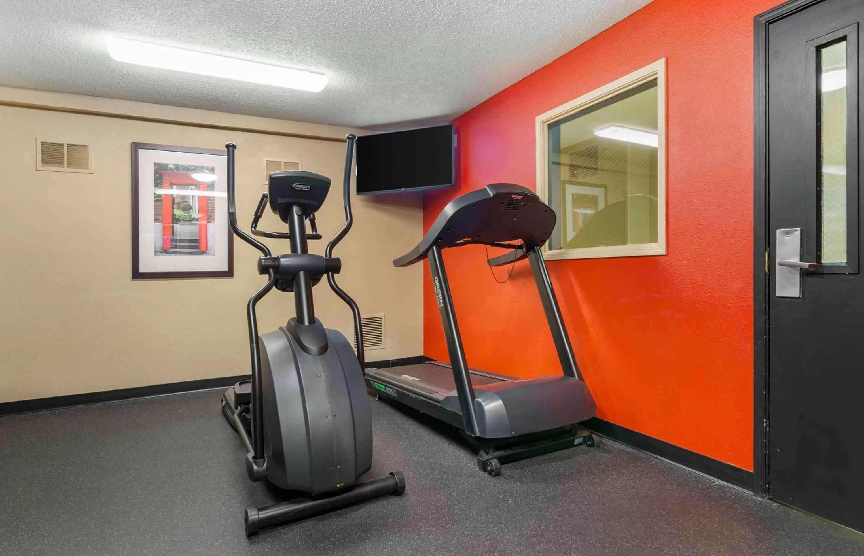 Fitness centre/facilities in Extended Stay America Select Suites - St Louis - Earth City