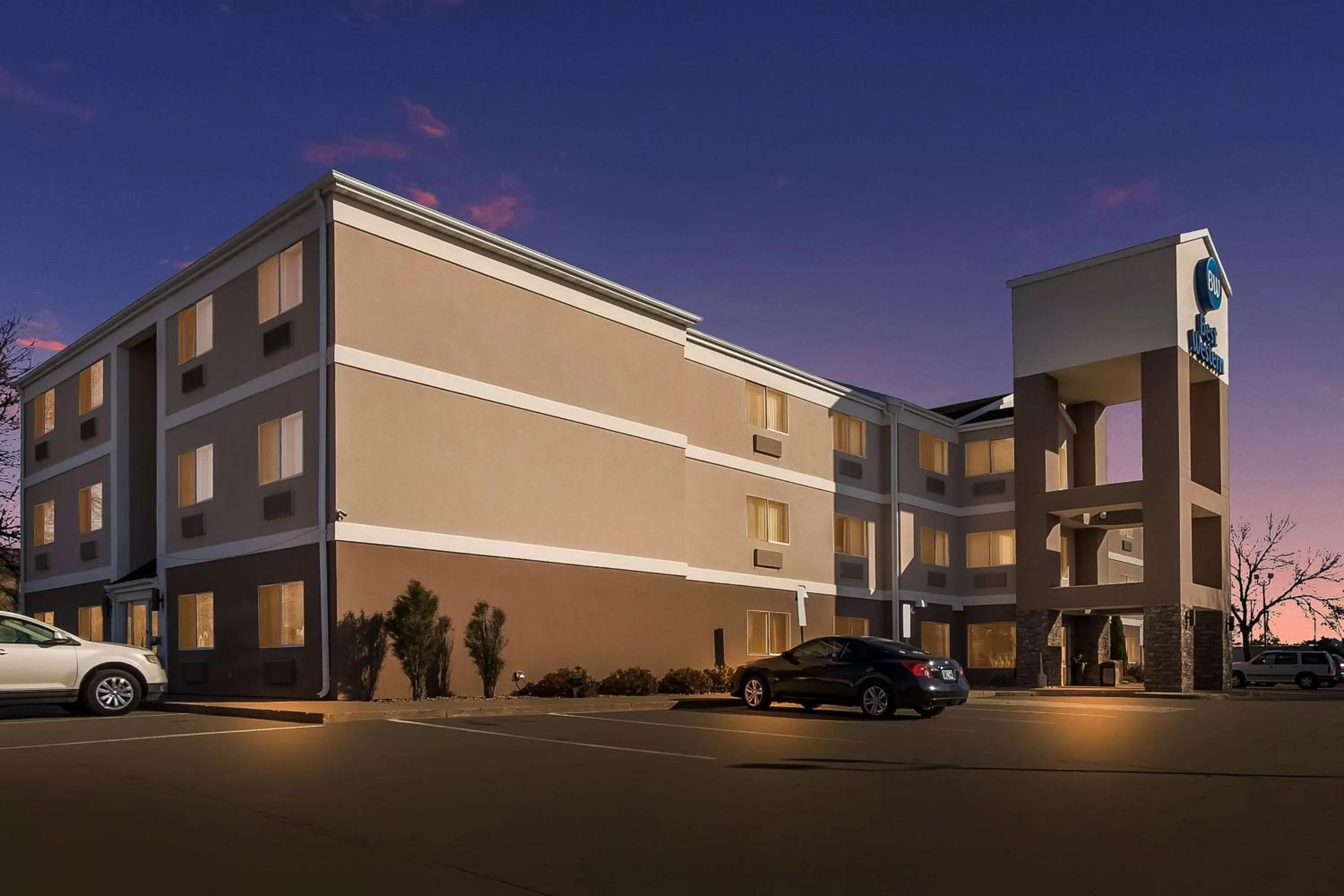 Property building in Best Western Empire Towers