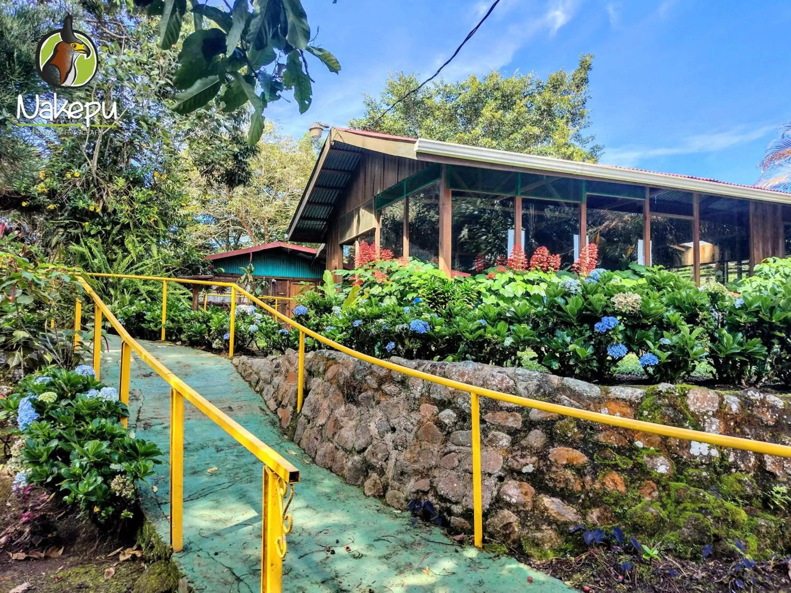 Restaurant/places to eat, Property Building in Vista Turrialba Lodge