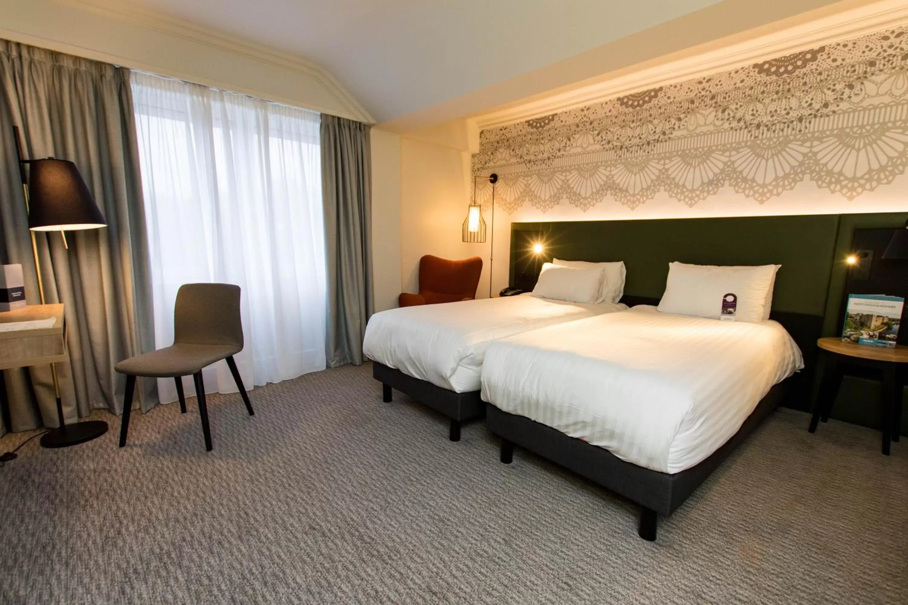 Bed in Mercure Nottingham Sherwood