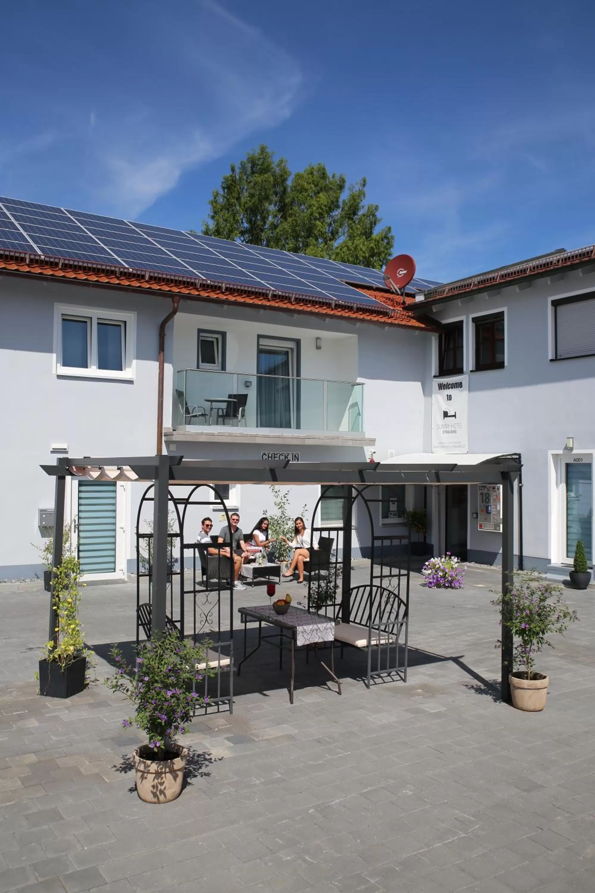 Day in Sunny Hotel Straubing