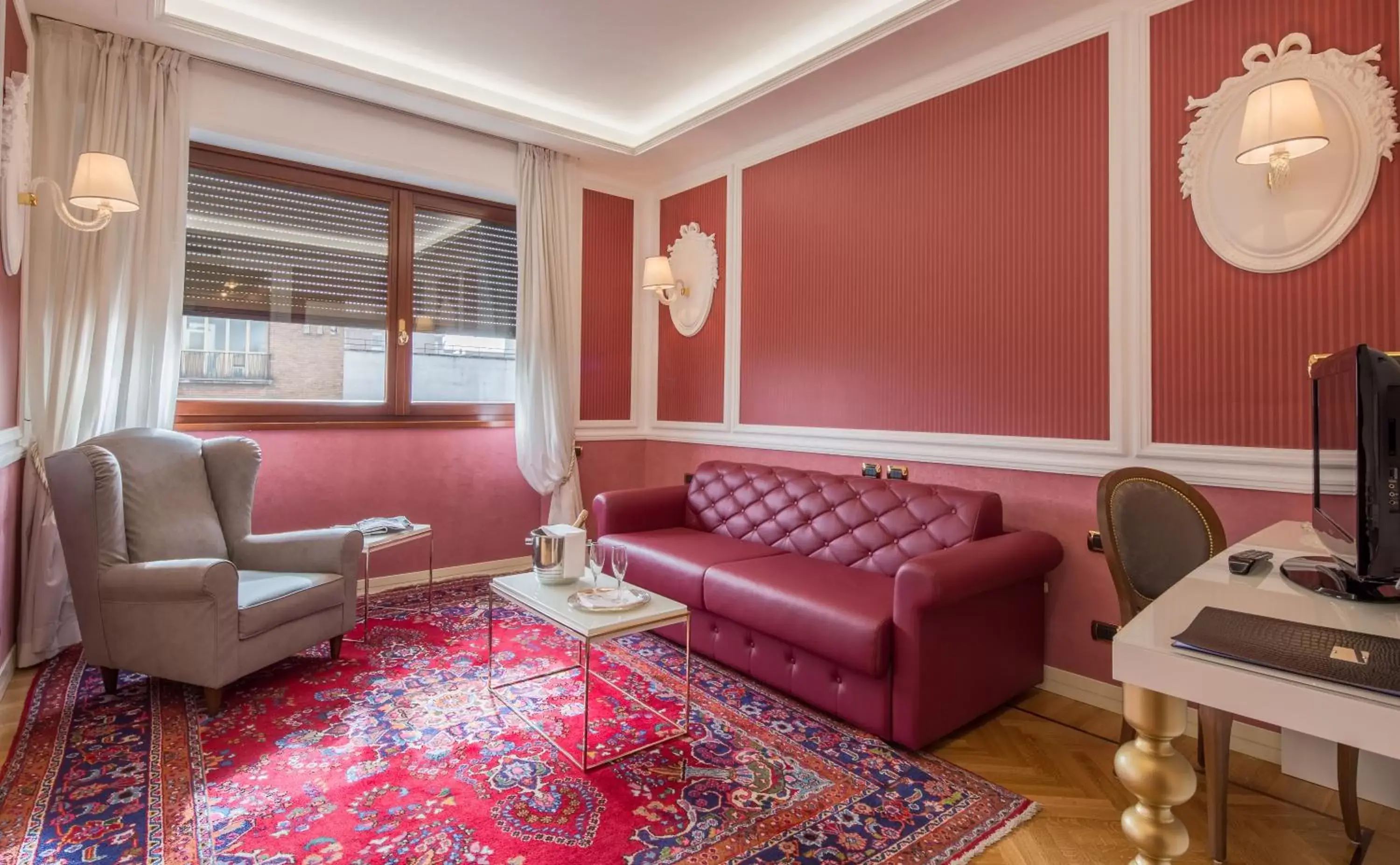 Seating area, Lobby/Reception in Grande Albergo Roma