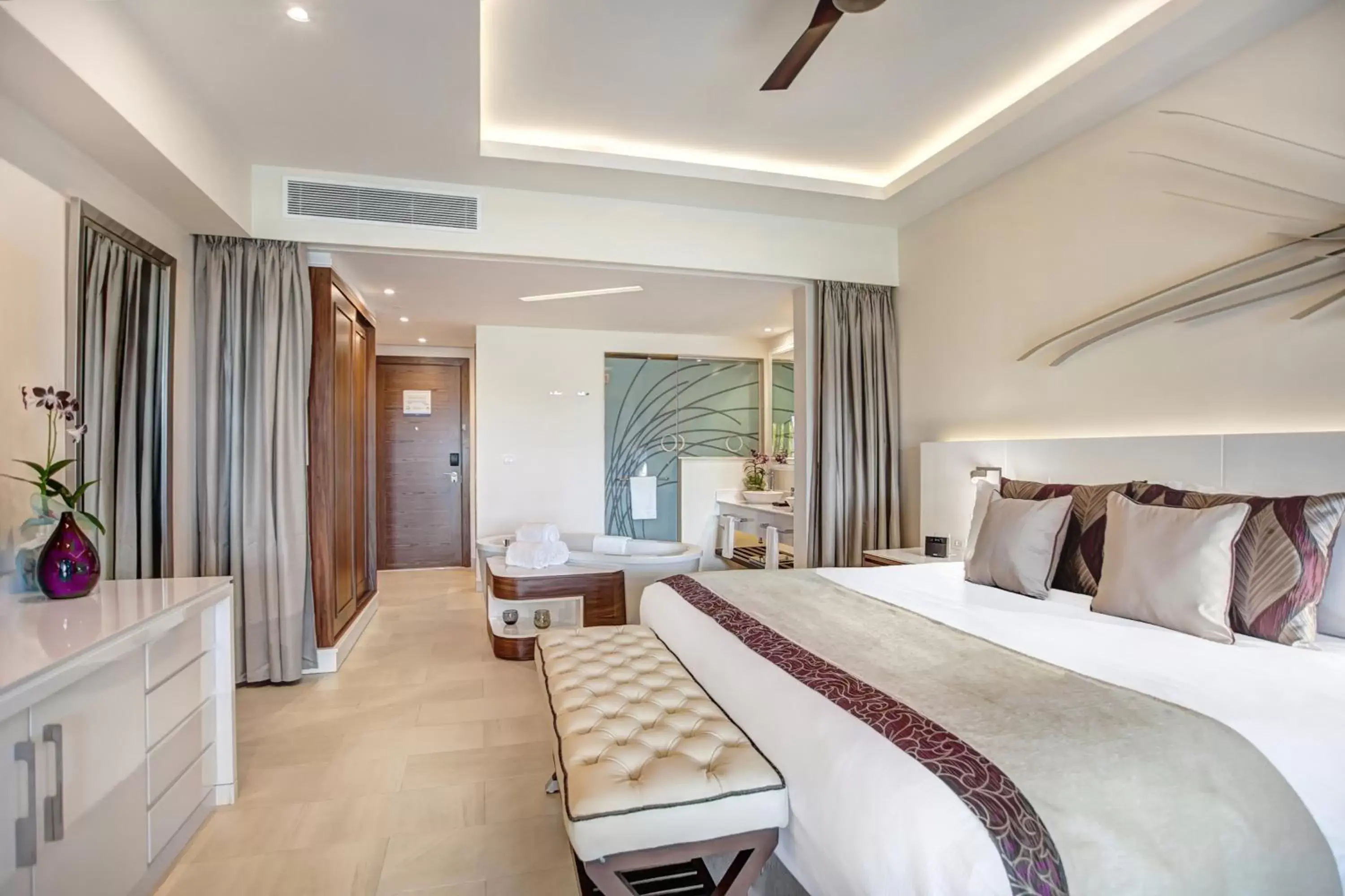 Bed in Royalton Negril, An Autograph Collection All-Inclusive Resort