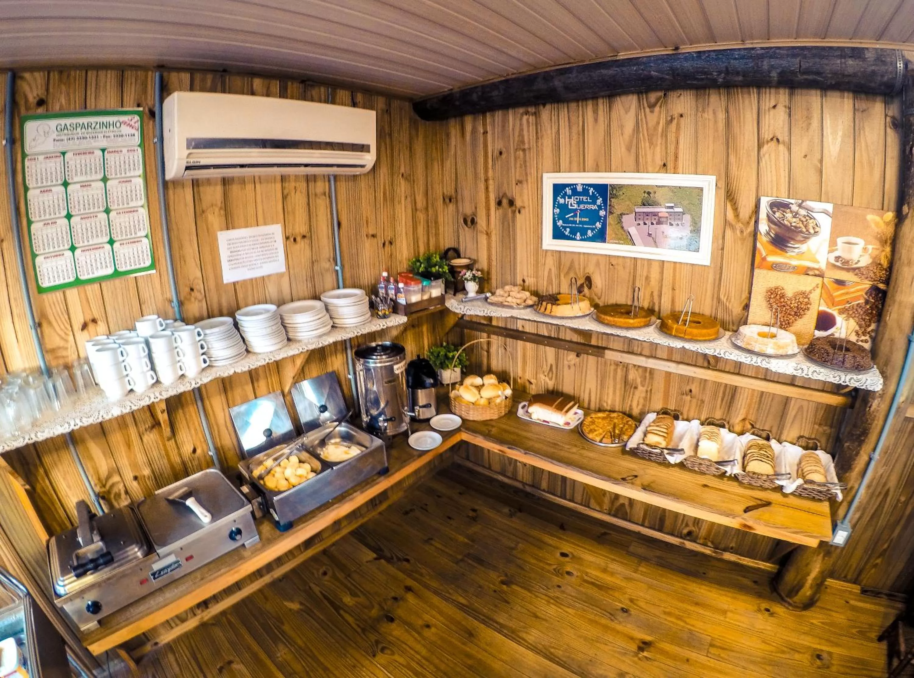 Breakfast in Hotel Guerra - Pousada Montebelo