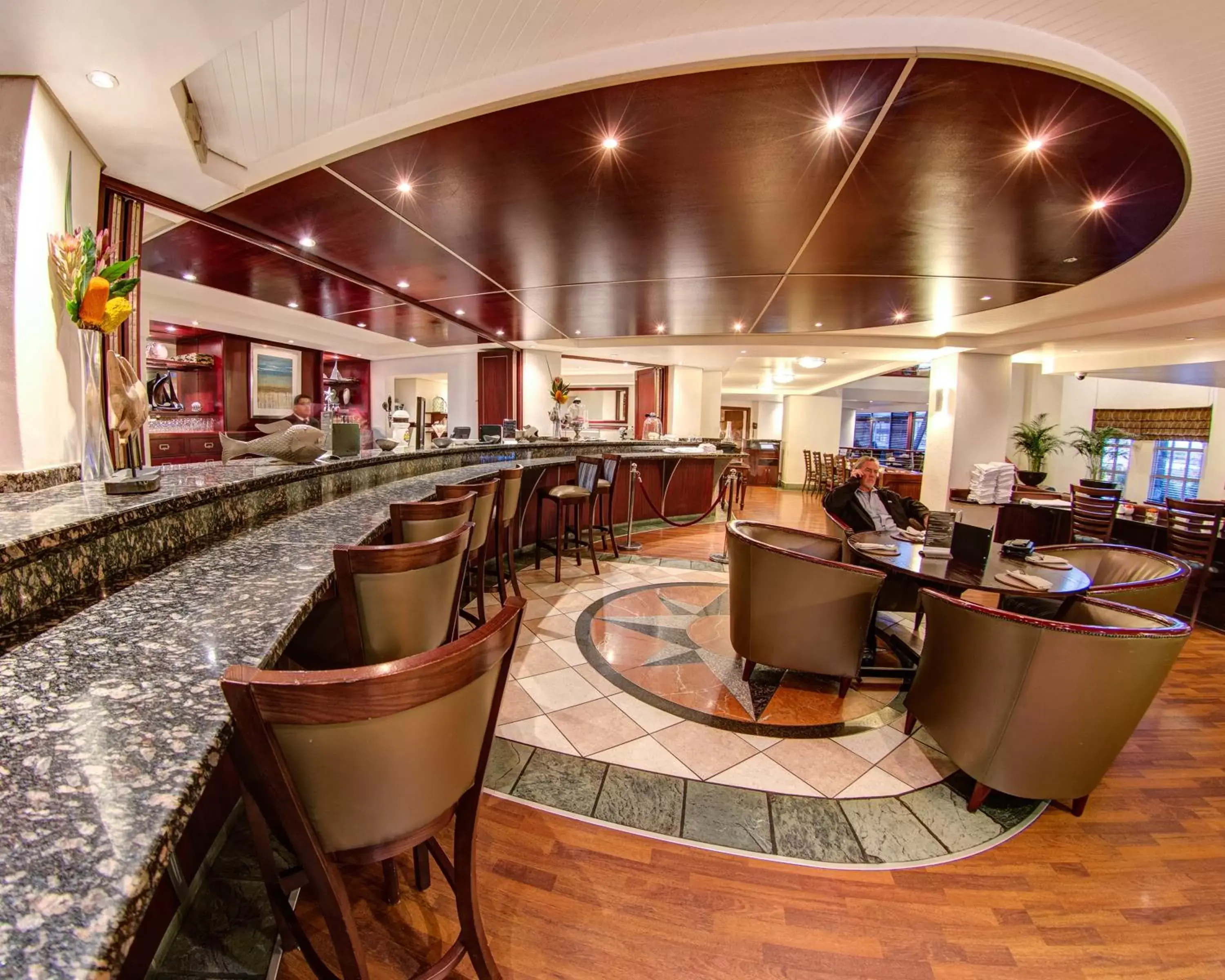 Lounge or bar, Restaurant/Places to Eat in City Lodge Hotel V&A Waterfront