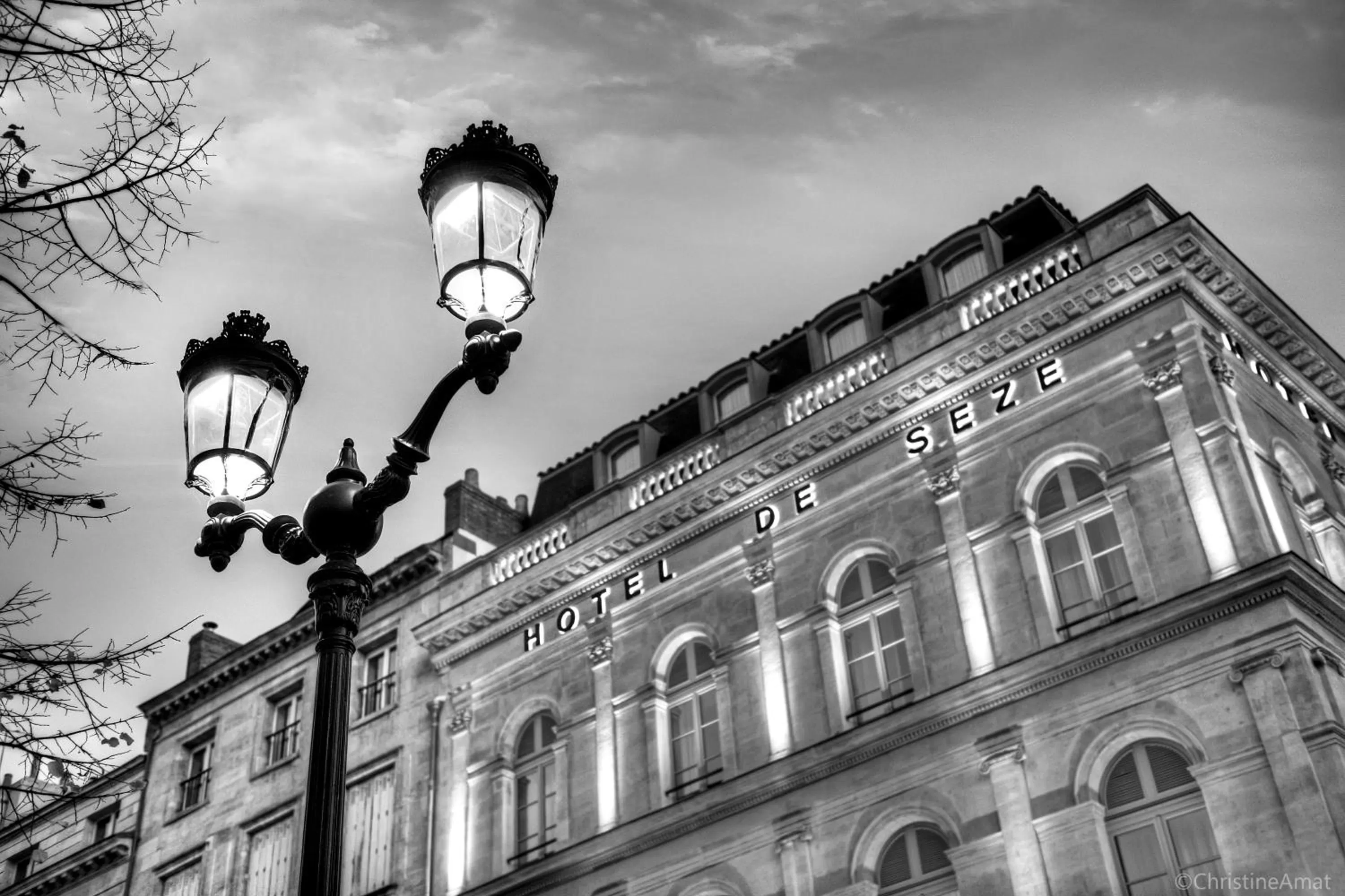 Property building in Hôtel de Sèze & Spa Bordeaux Centre
