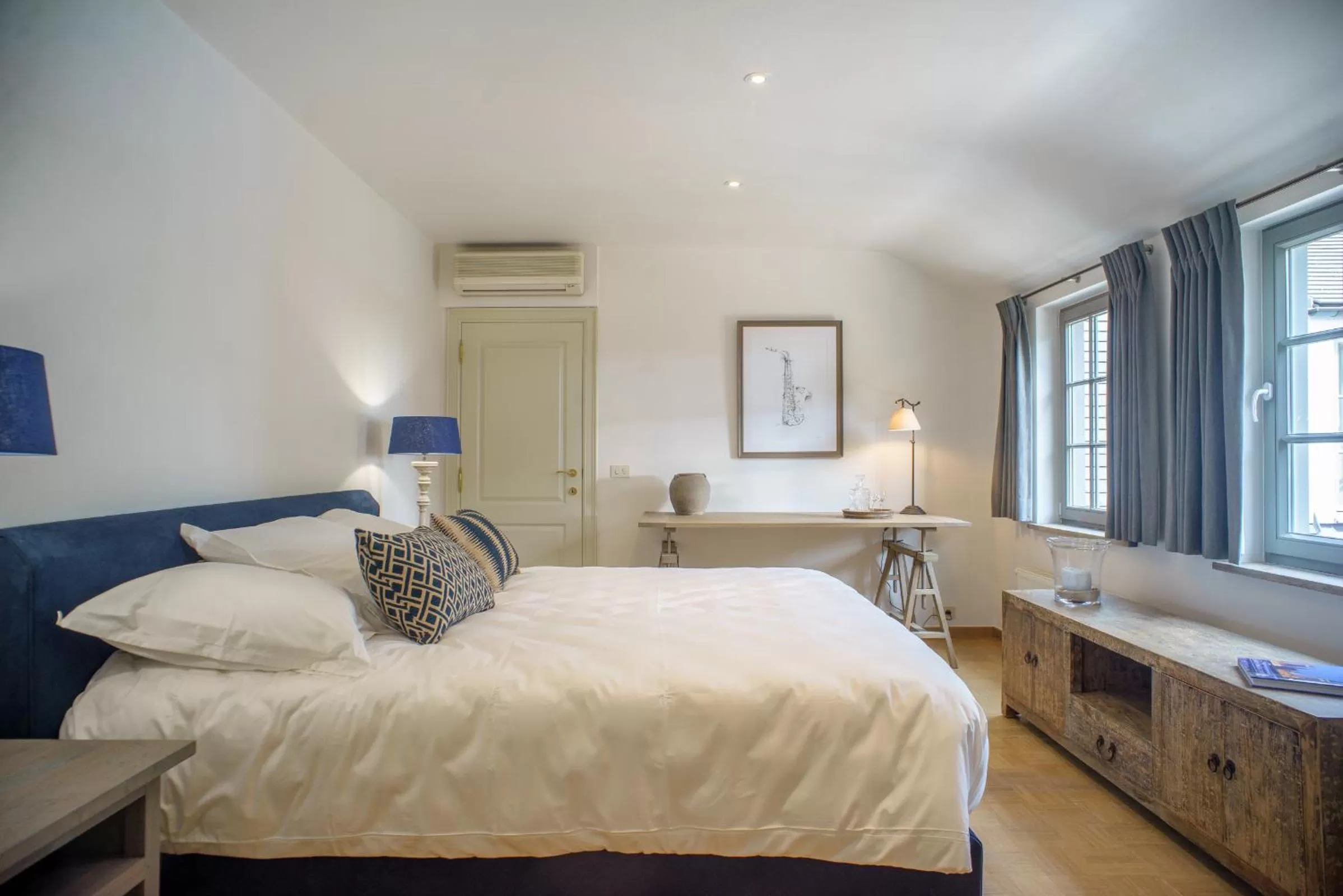 Bed in Villa Magdalena Eeklo