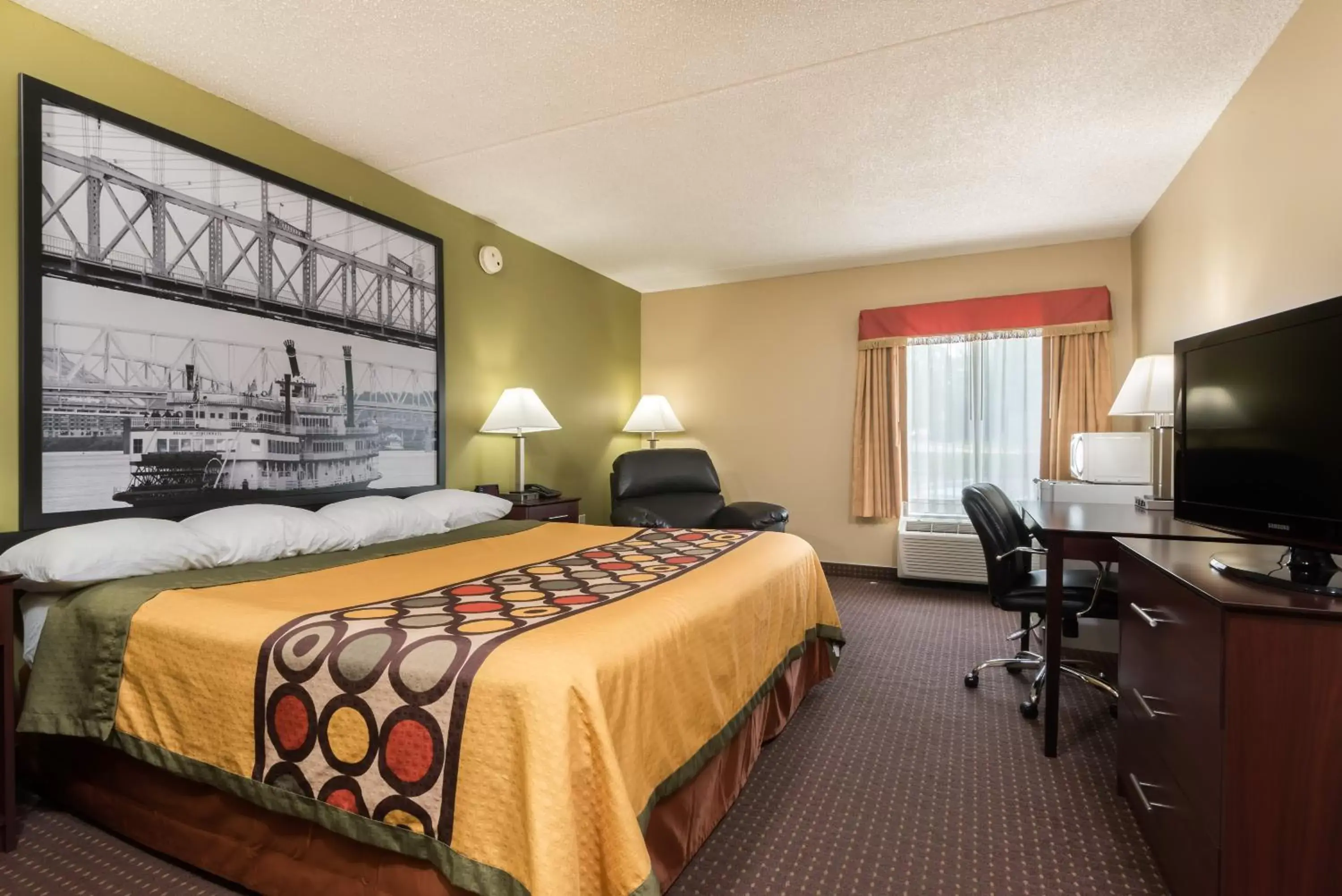 Family, Bed in Super 8 by Wyndham Miamisburg Dayton S Area OH
