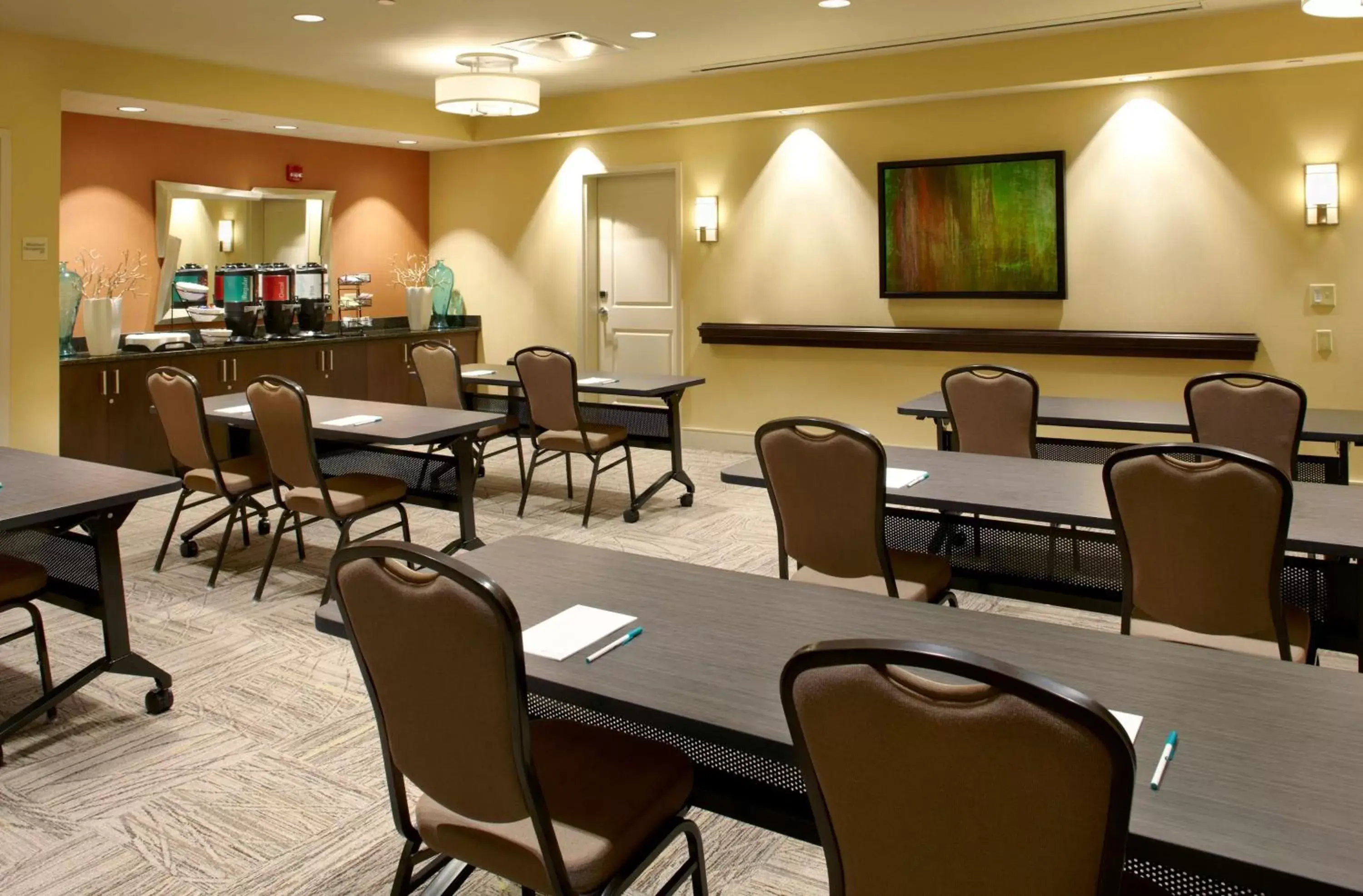 Meeting/conference room in Homewood Suites by Hilton Pittsburgh Airport/Robinson Mall Area