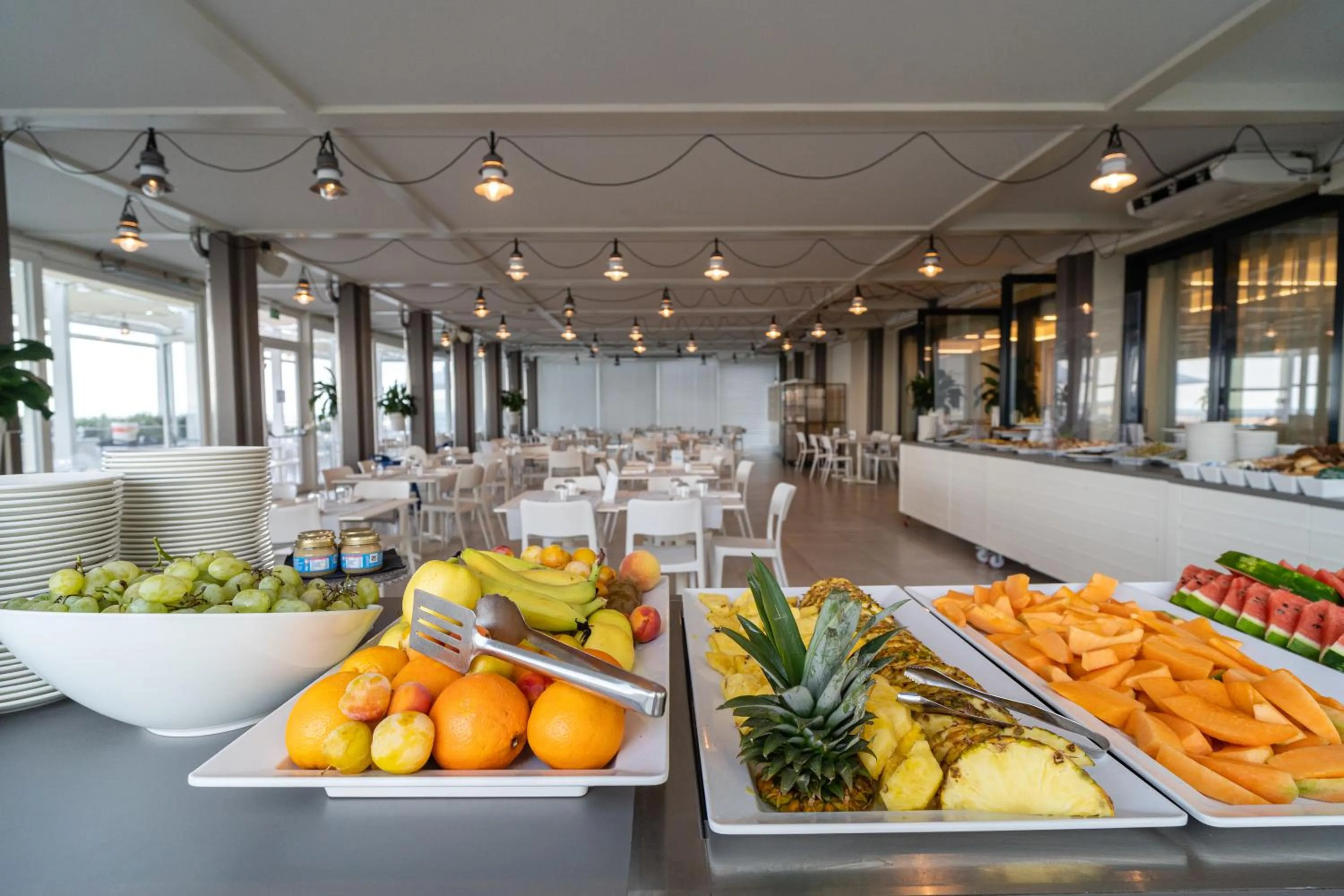 Food in Nautilus Family Hotel