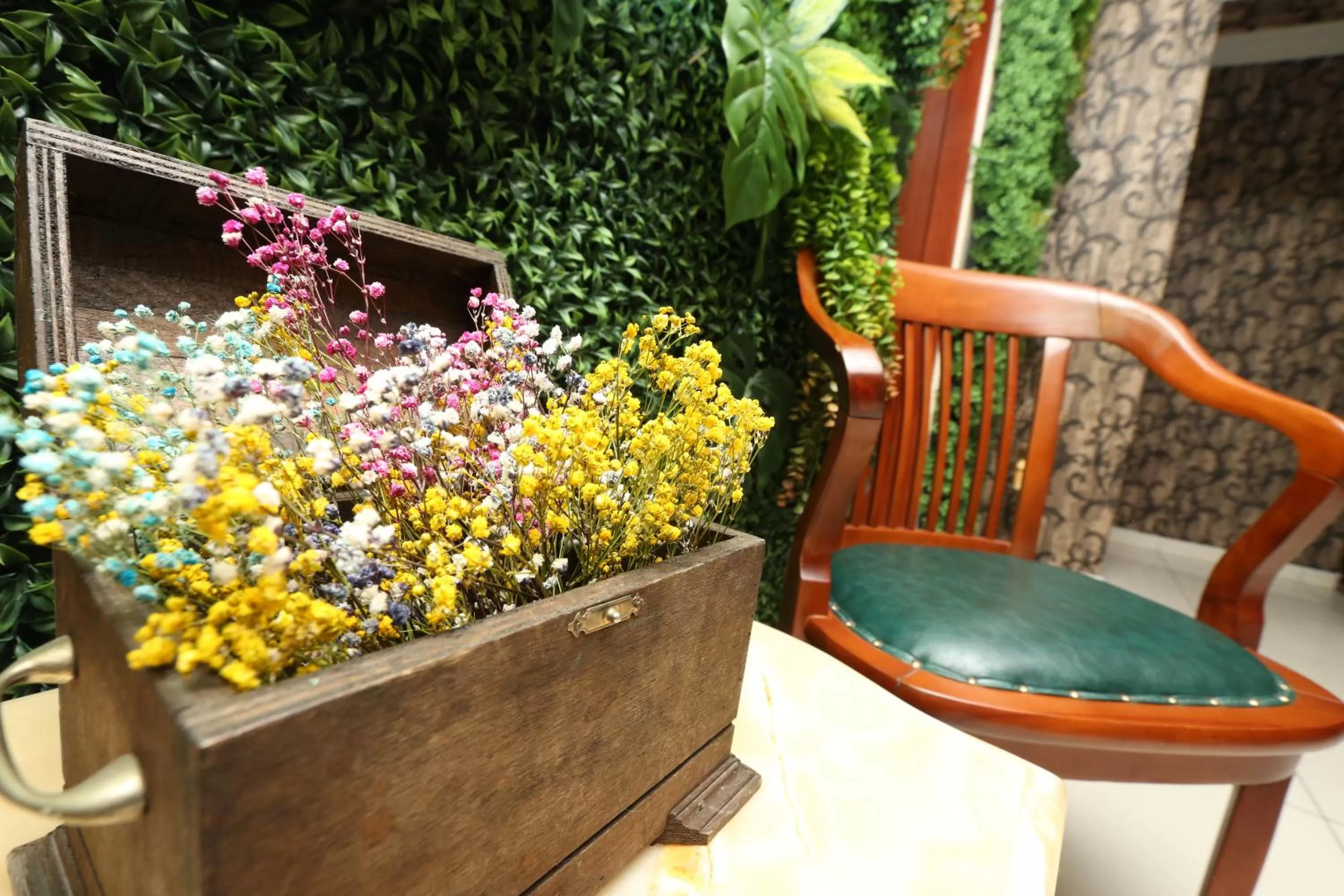 Lobby or reception in Perazre Hotel