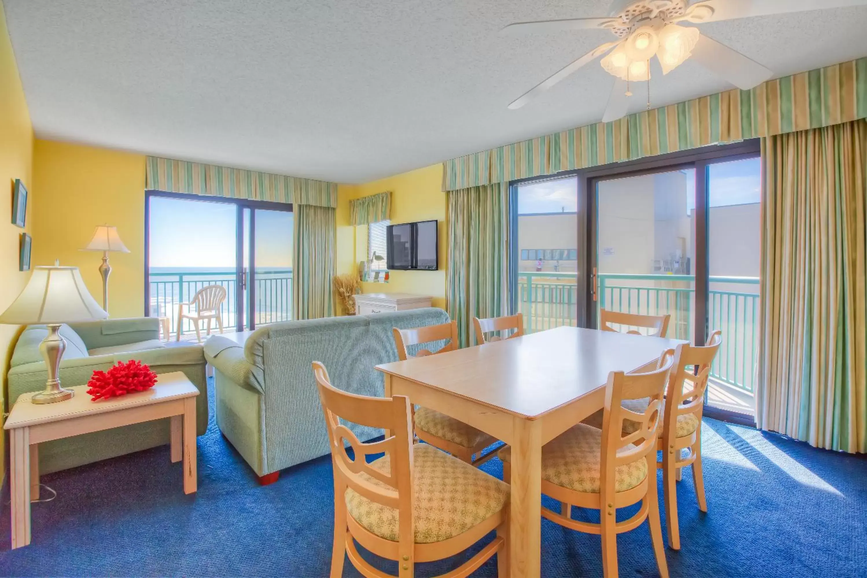 Living room in Sand Dunes Resort & Suites