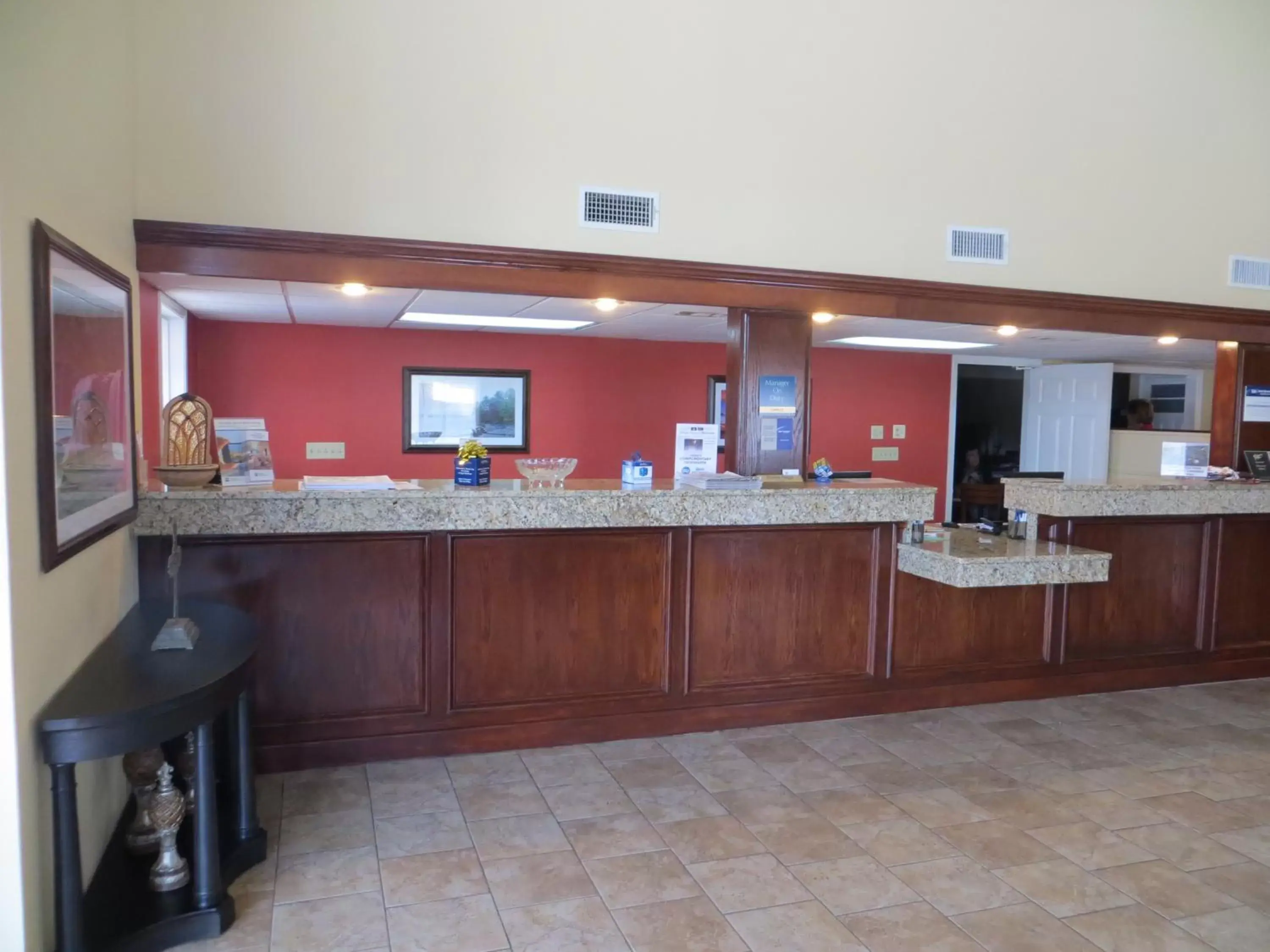 Lobby or reception, Lobby/Reception in Best Western Inn Russellville