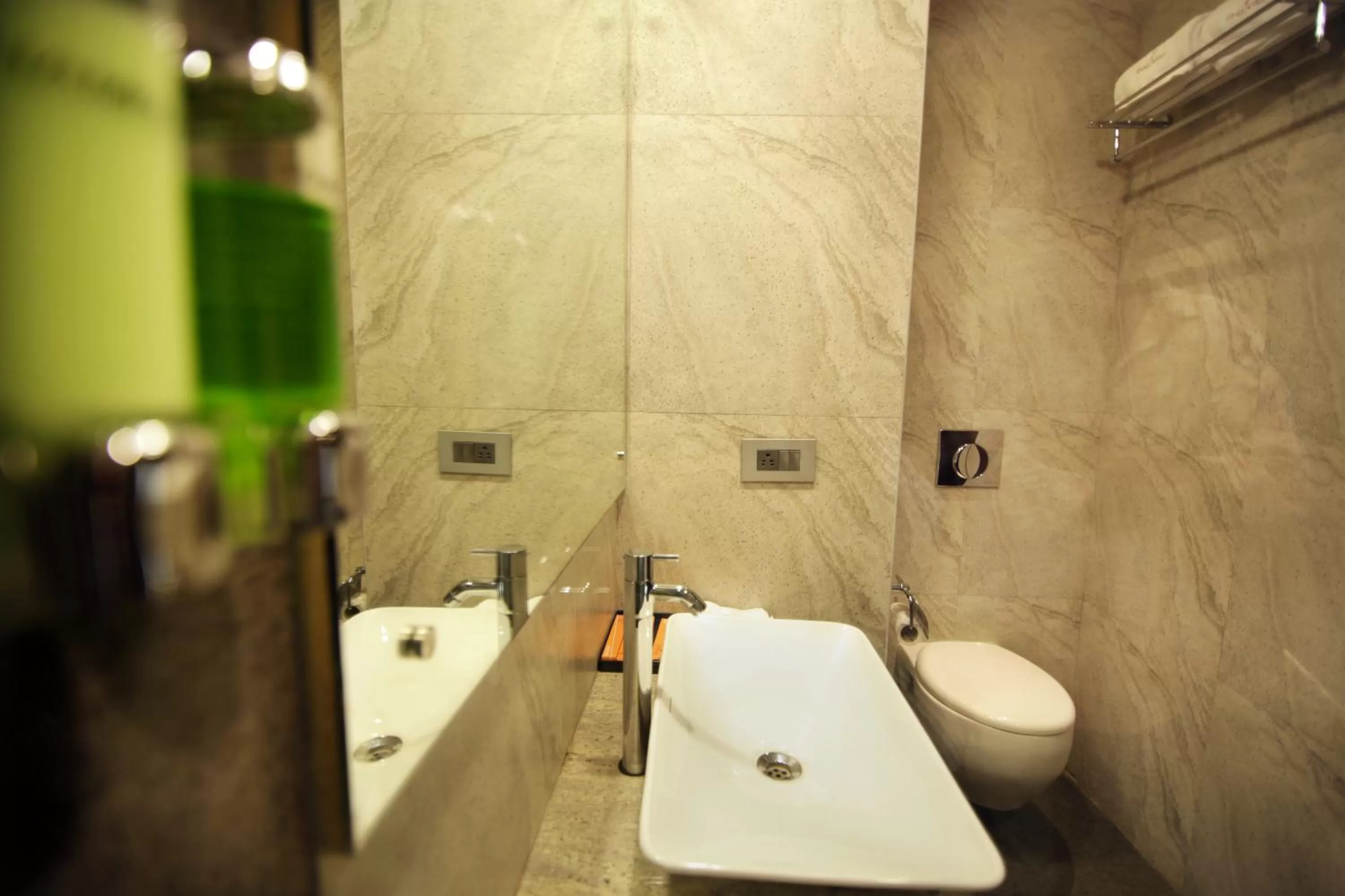 Toilet in Astoria Hotels Madurai