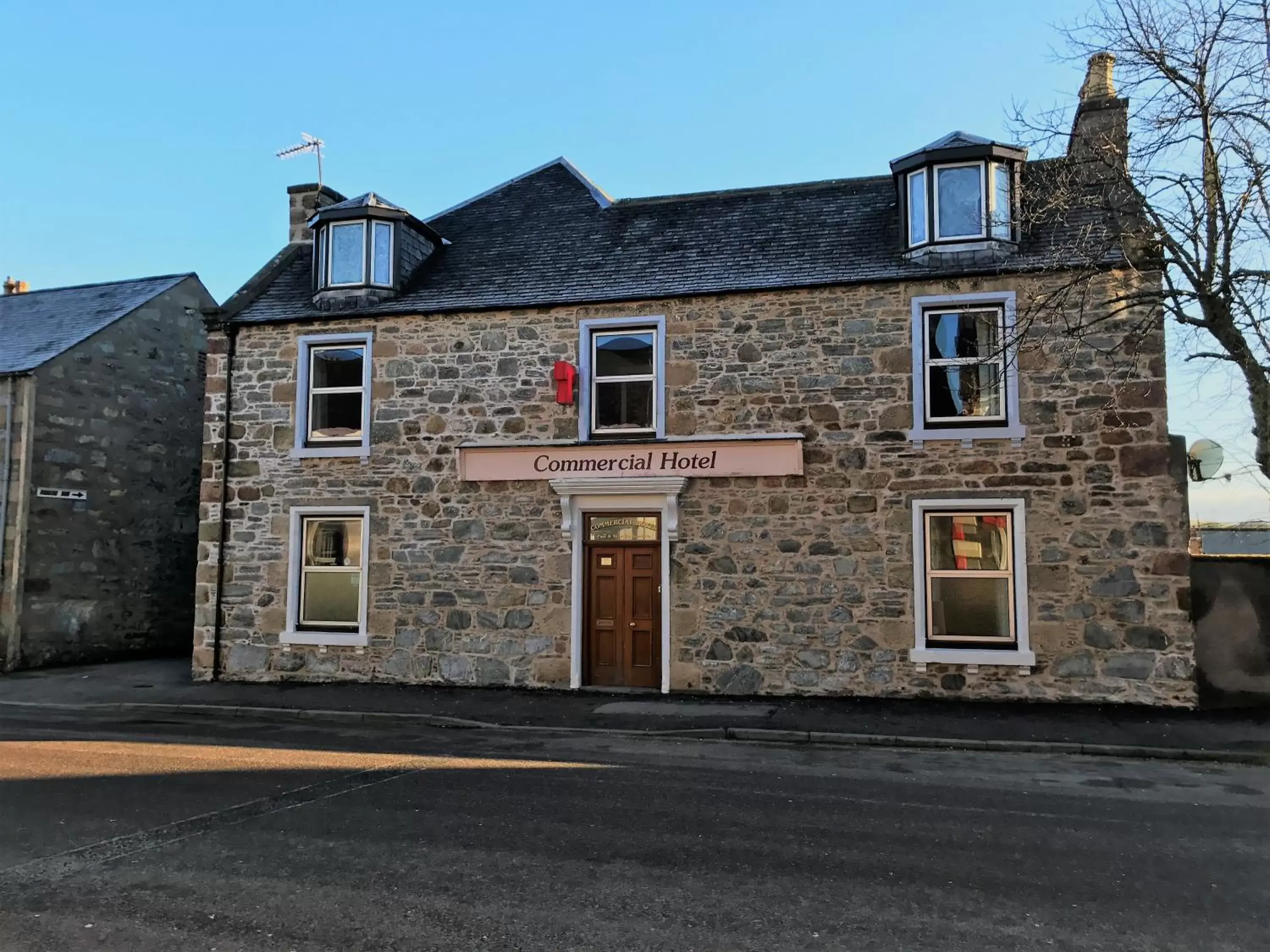 Property Building in Whisky Capital Inn