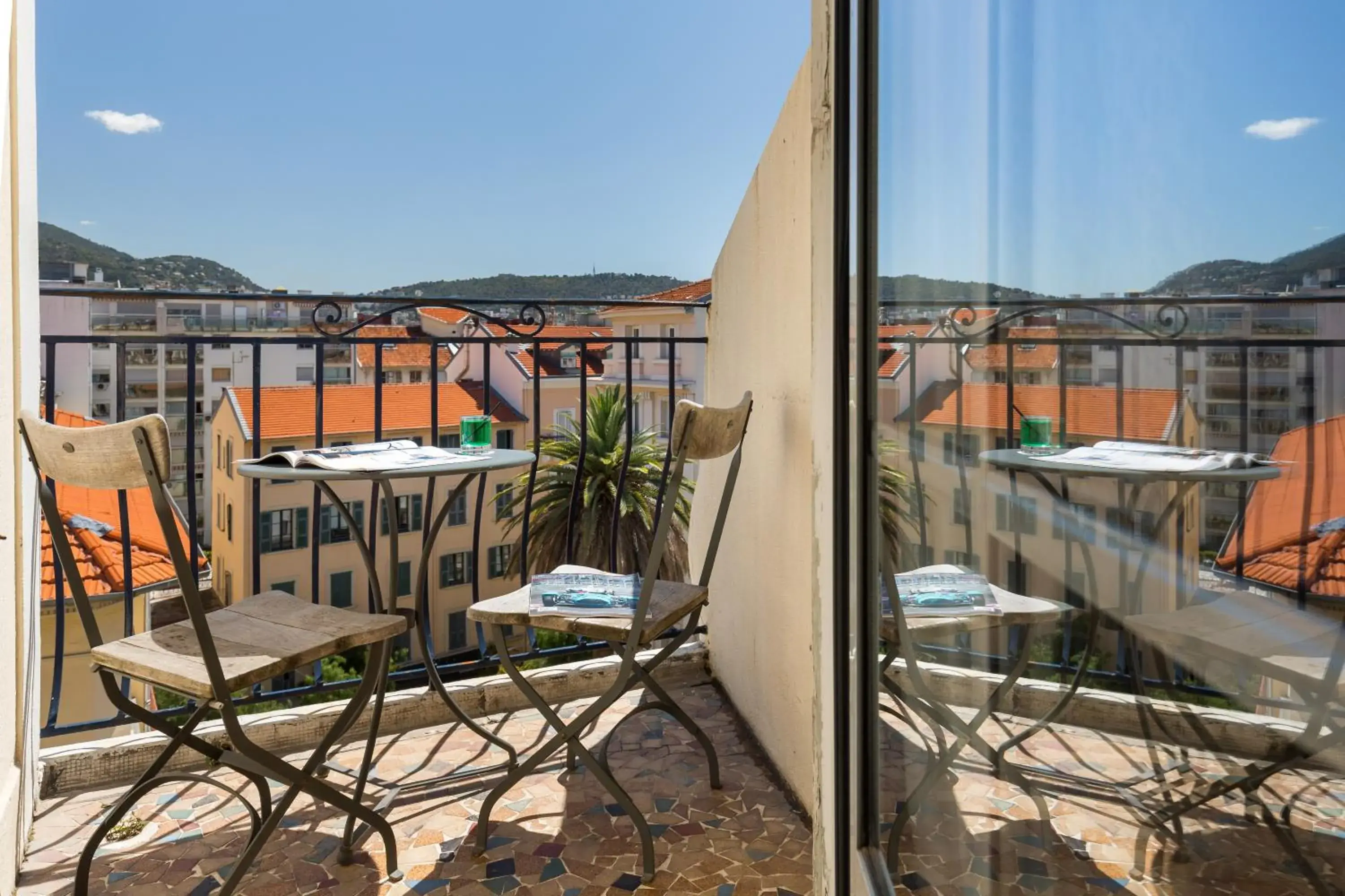 Balcony/Terrace in Hotel Le Grimaldi by Happyculture