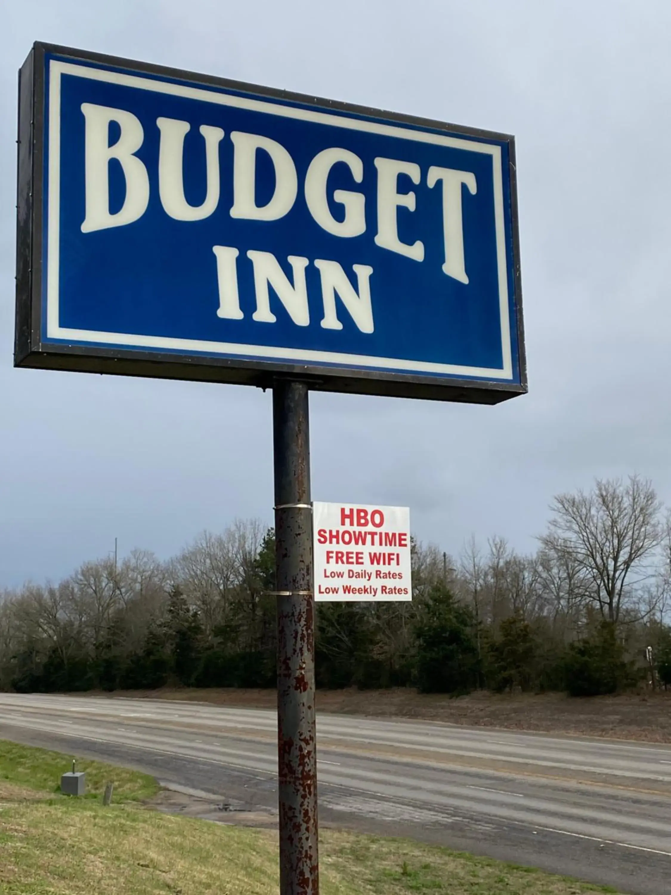 Property logo or sign in Budget Inn
