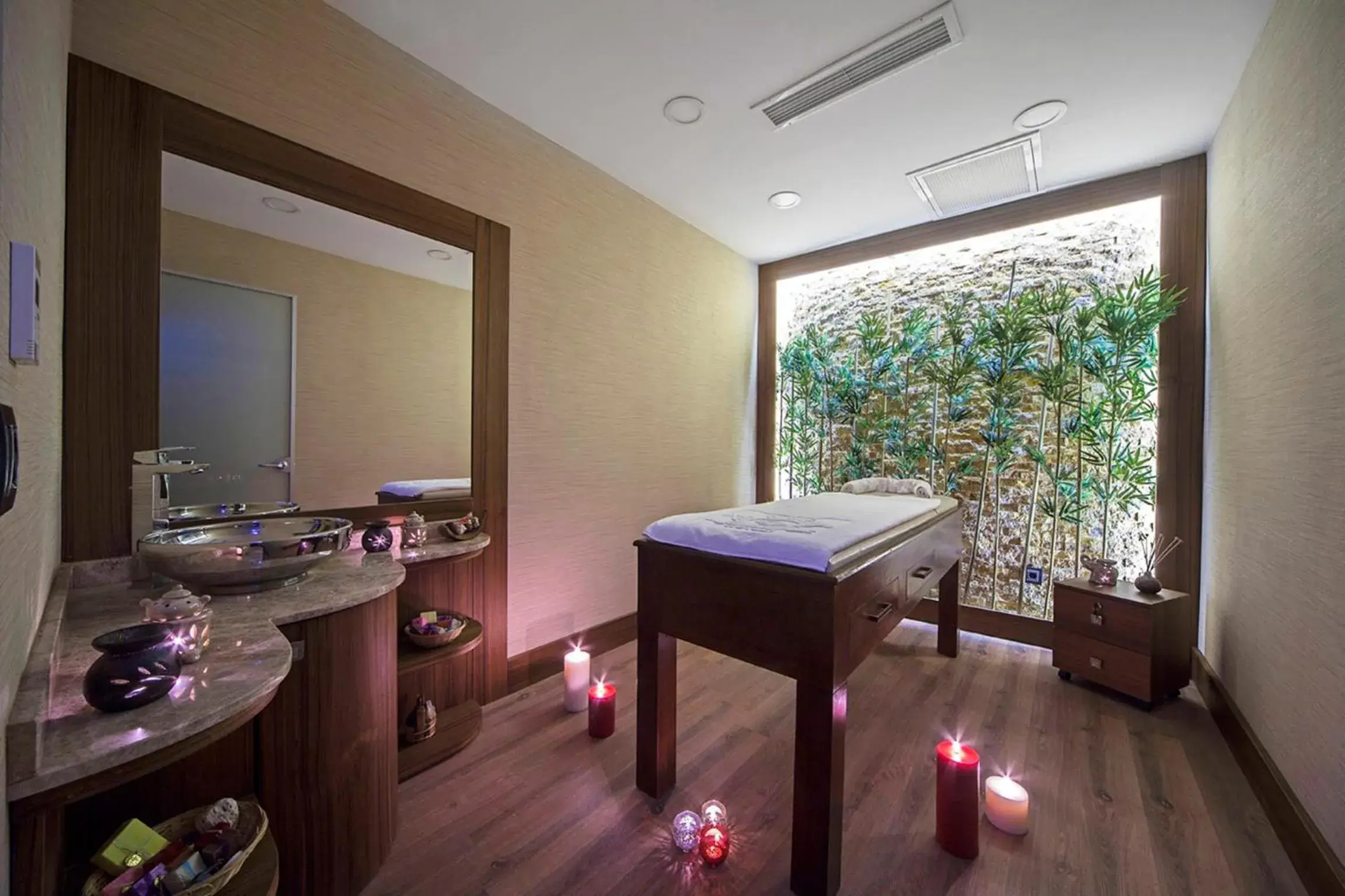 Spa and wellness centre/facilities, Bathroom in Dosso Dossi Hotels Old City