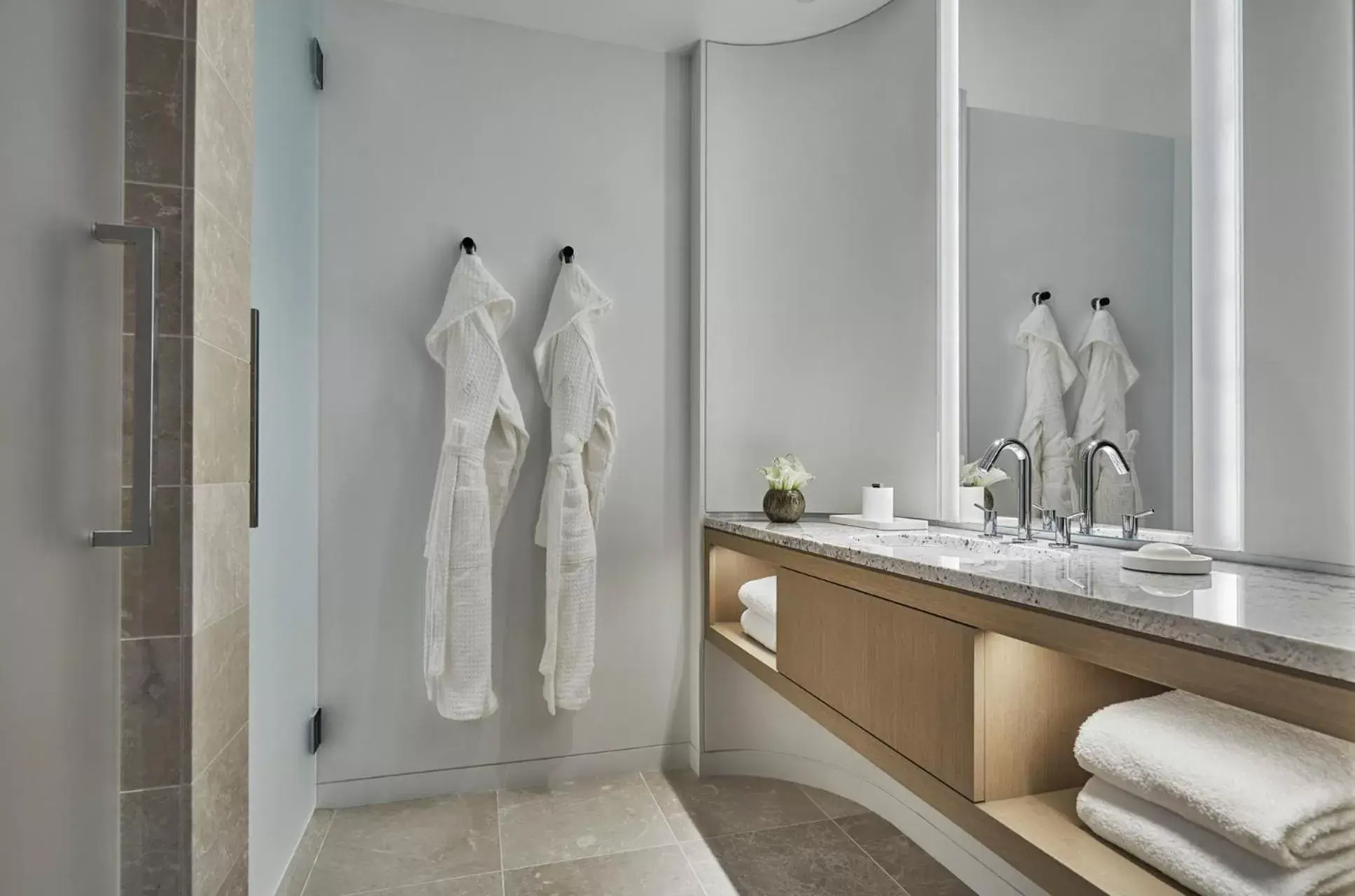 Shower, Bathroom in Four Seasons Hotel Philadelphia at Comcast Center