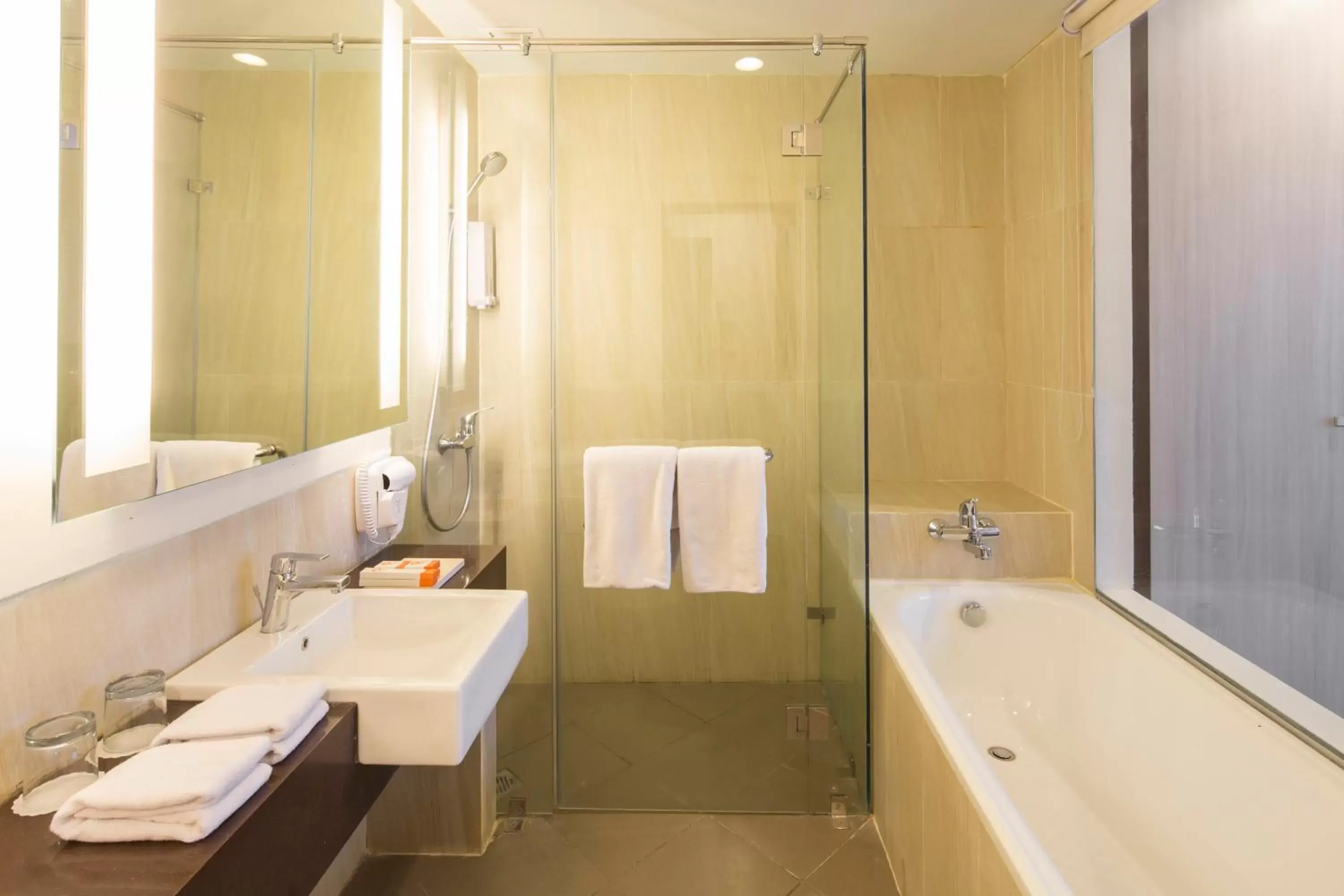 Bathroom in Oria Hotel Jakarta