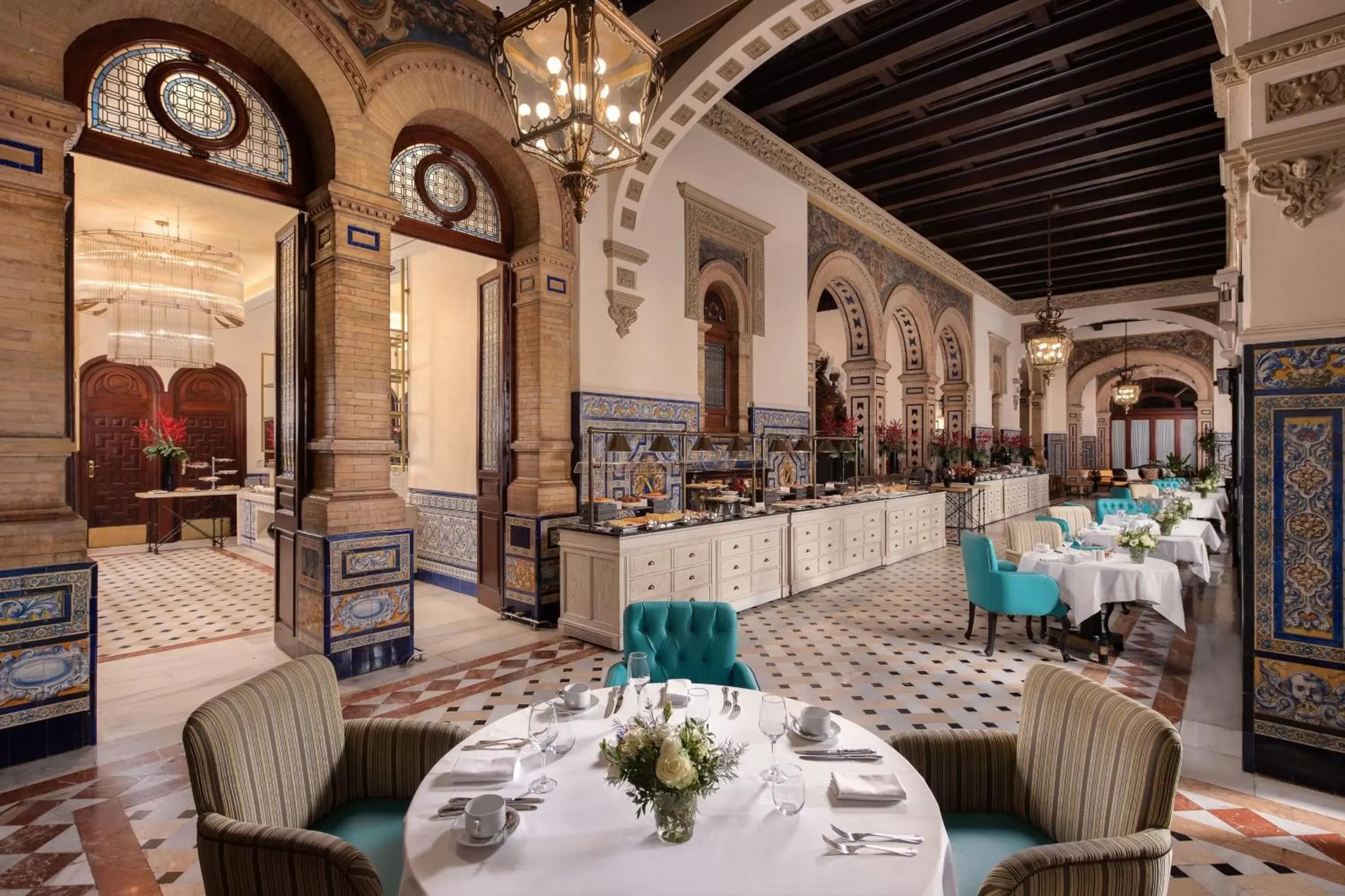 Breakfast, Restaurant/Places to Eat in Hotel Alfonso XIII, a Luxury Collection Hotel, Seville