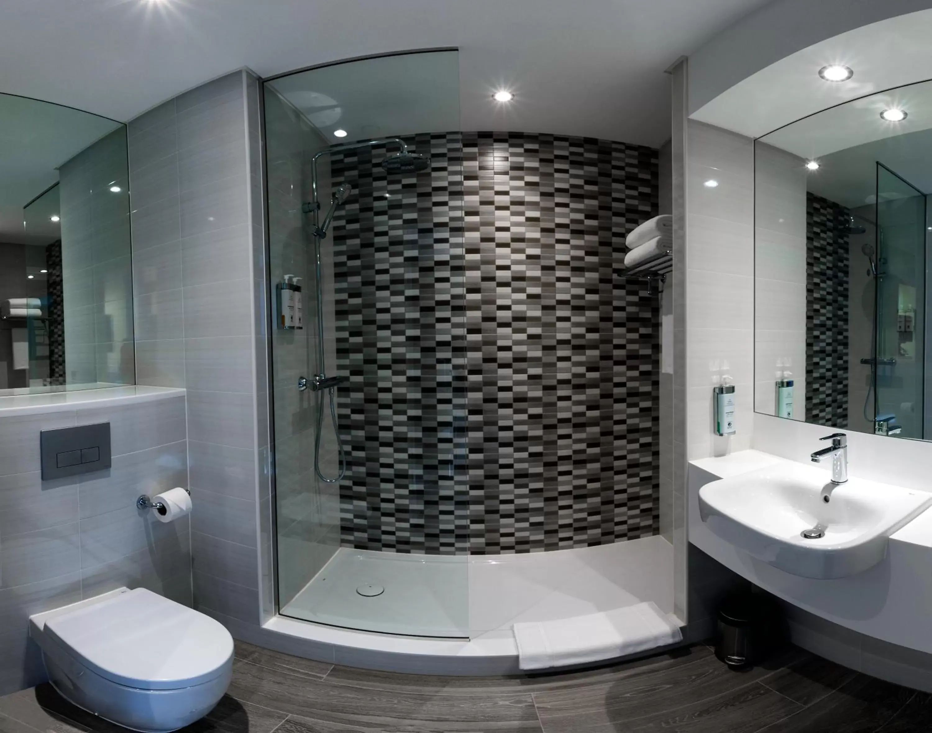 Bathroom in Premier Inn Dubai Barsha Heights