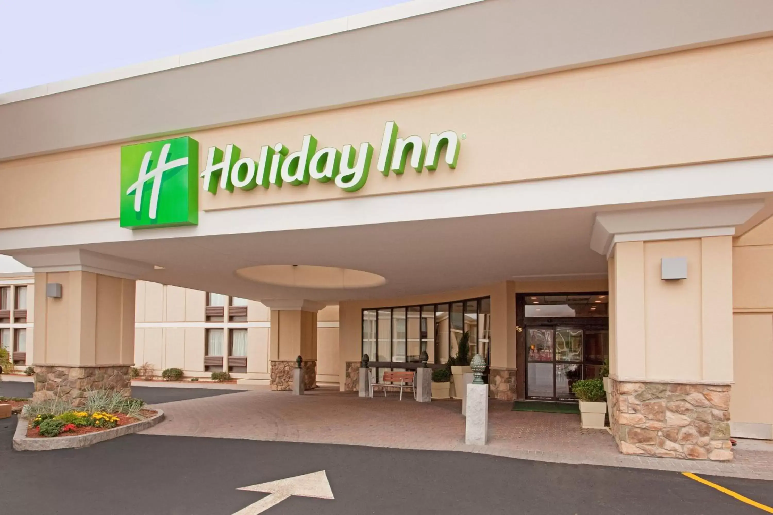 Property building in Holiday Inn Boston - Dedham Hotel & Conference Center, an IHG Hotel