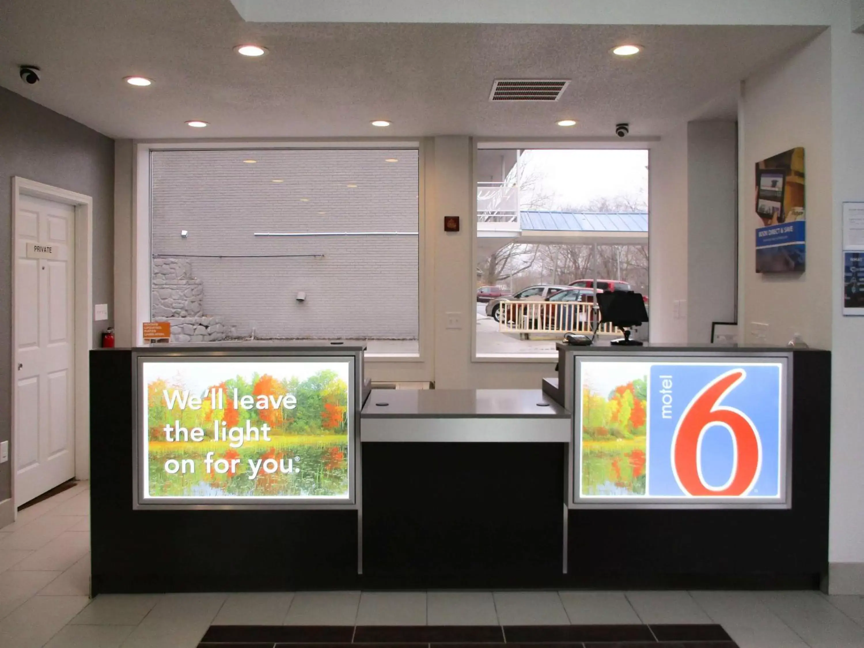Property logo or sign in Motel 6-Chilhowie, VA