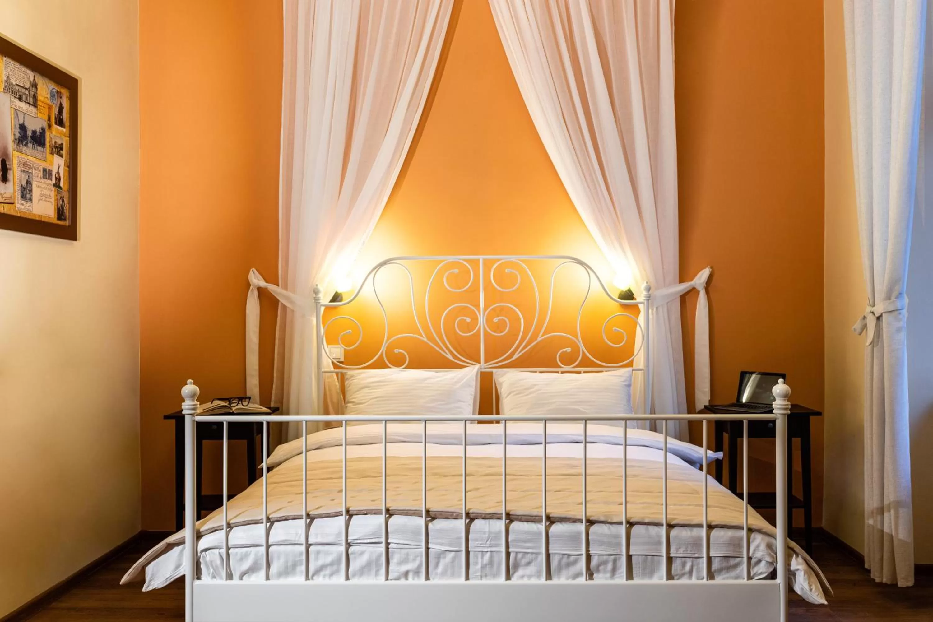 Bed in Post House Rooms