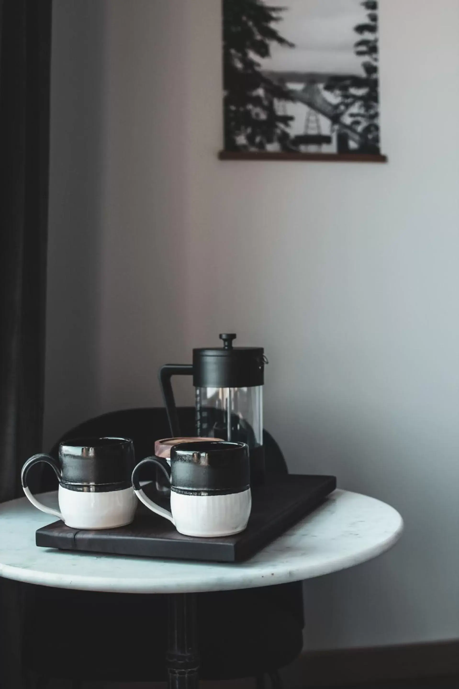 Coffee/tea facilities in Bowline Hotel