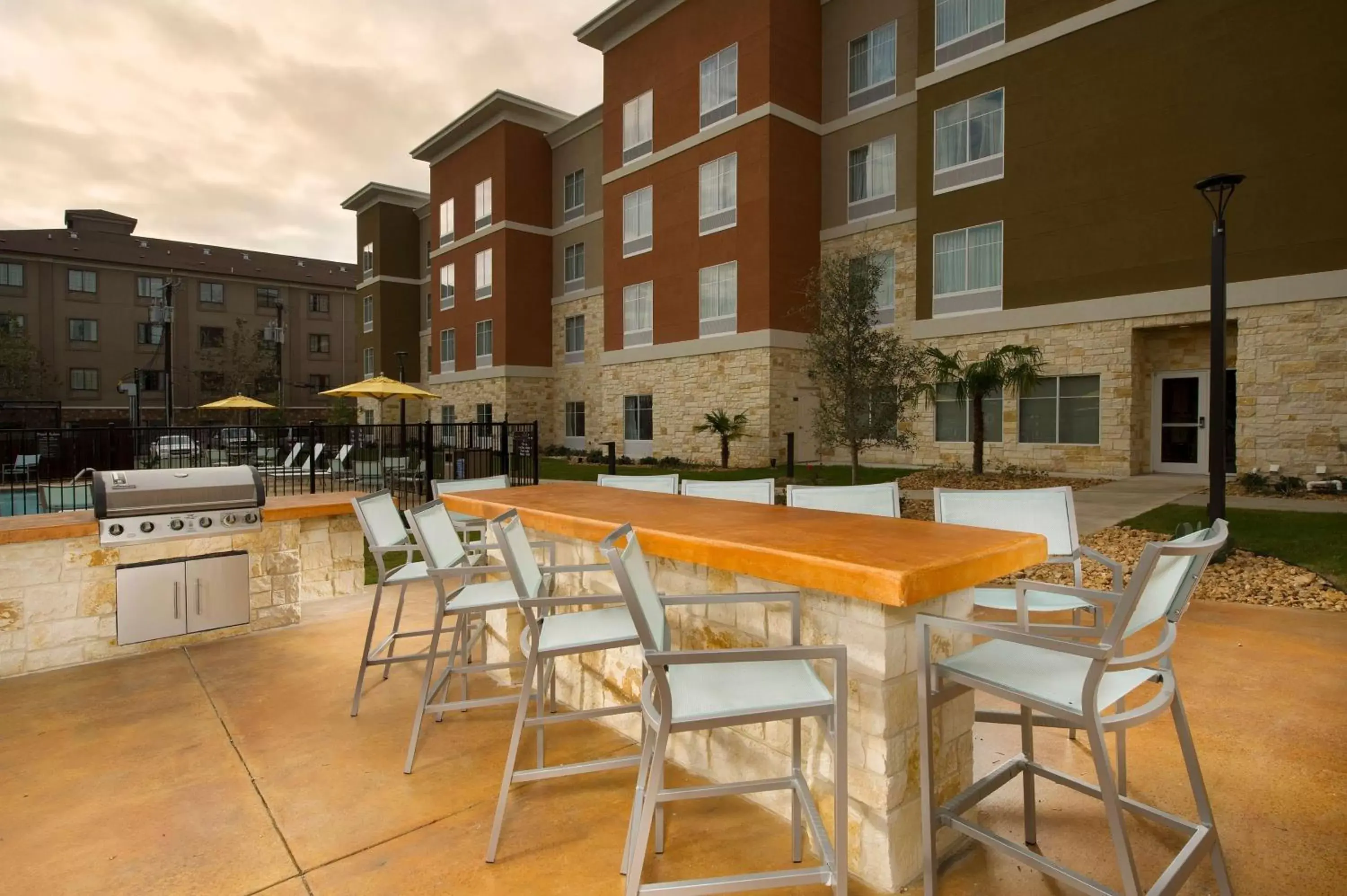 Lounge or bar, Property Building in Homewood Suites by Hilton Lackland AFB/SeaWorld, TX