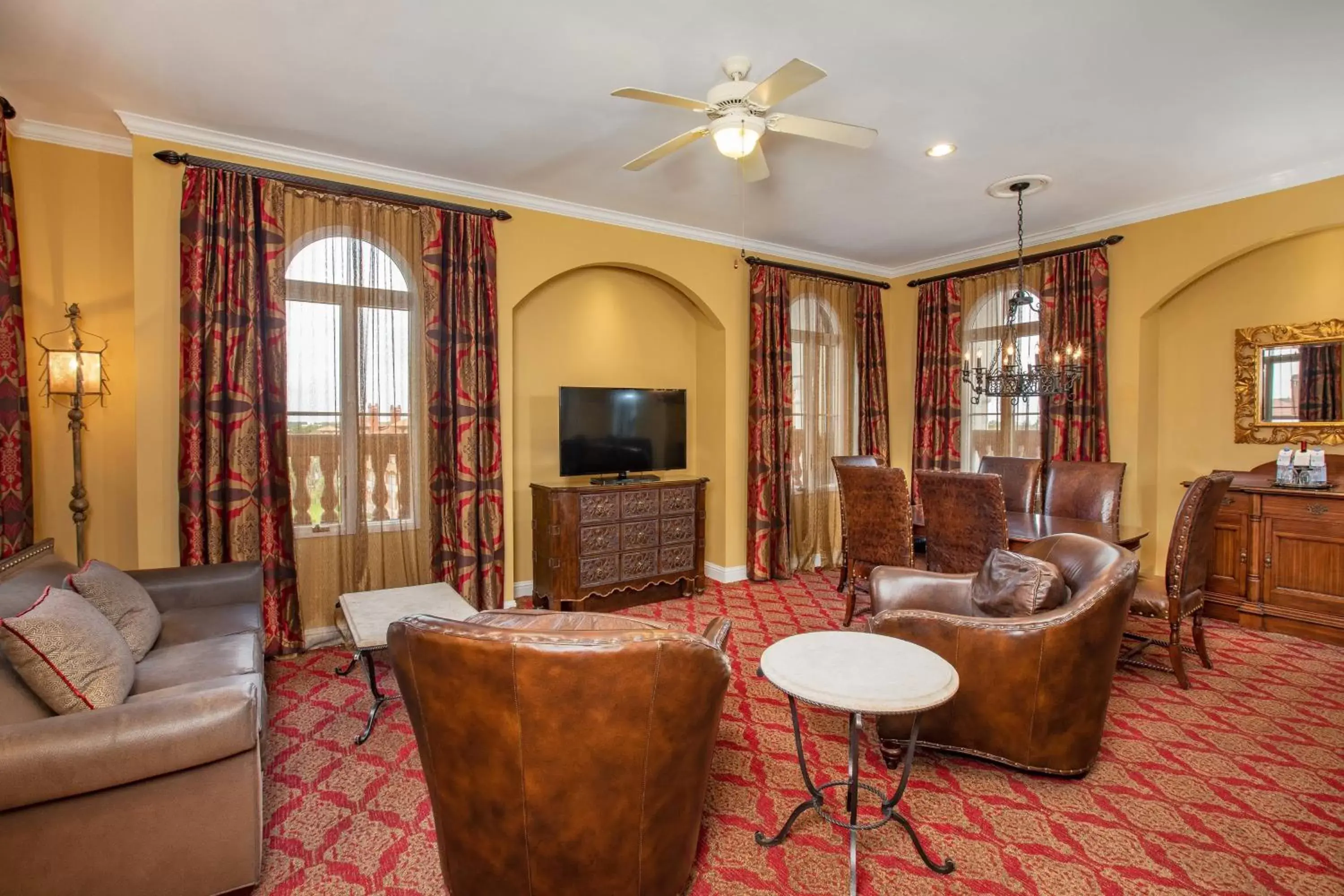 Living room, Seating Area in Casa Monica Resort & Spa, Autograph Collection