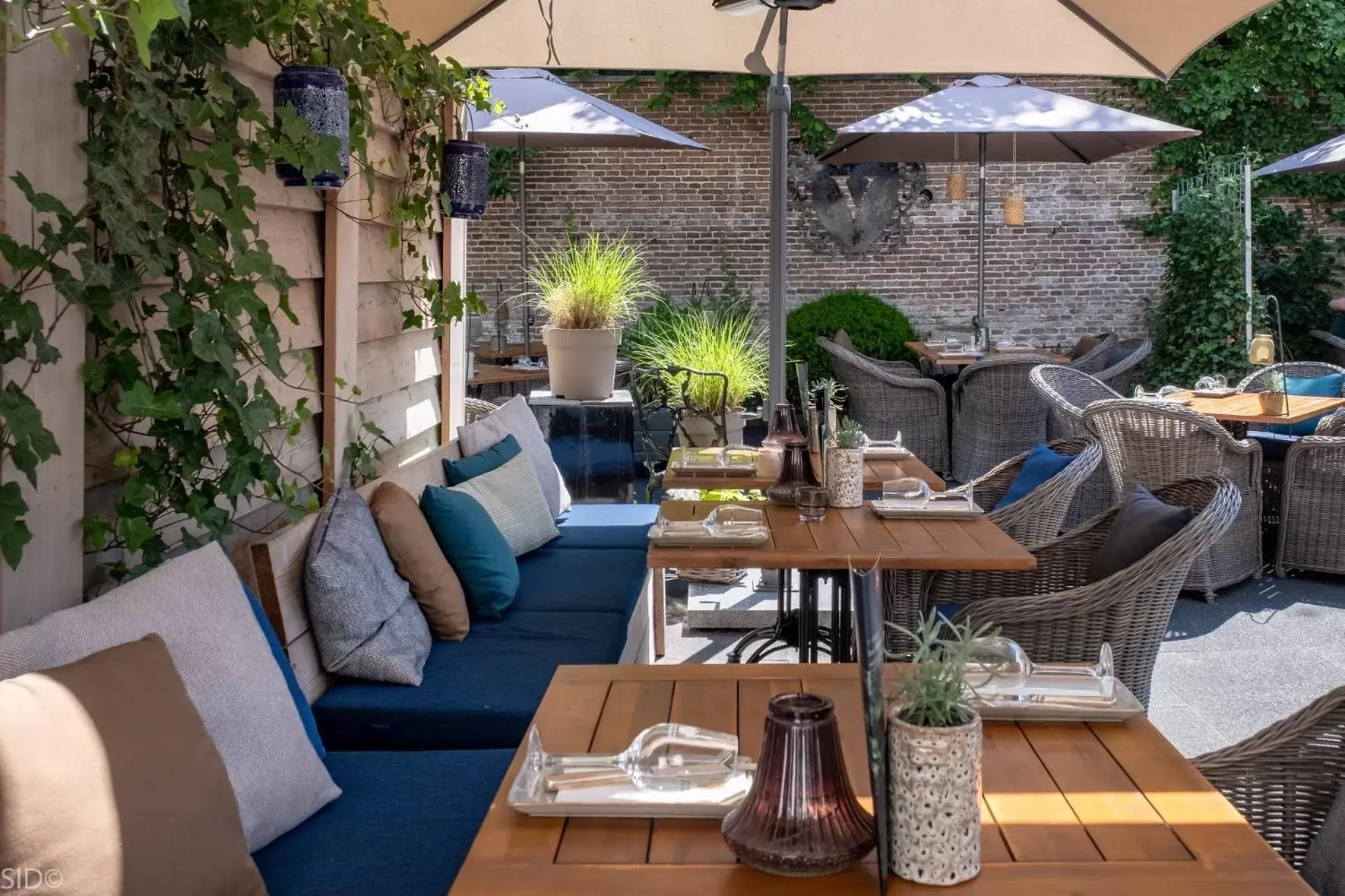 Garden, Restaurant/Places to Eat in Grand Boutique Hotel-Restaurant Huis Vermeer