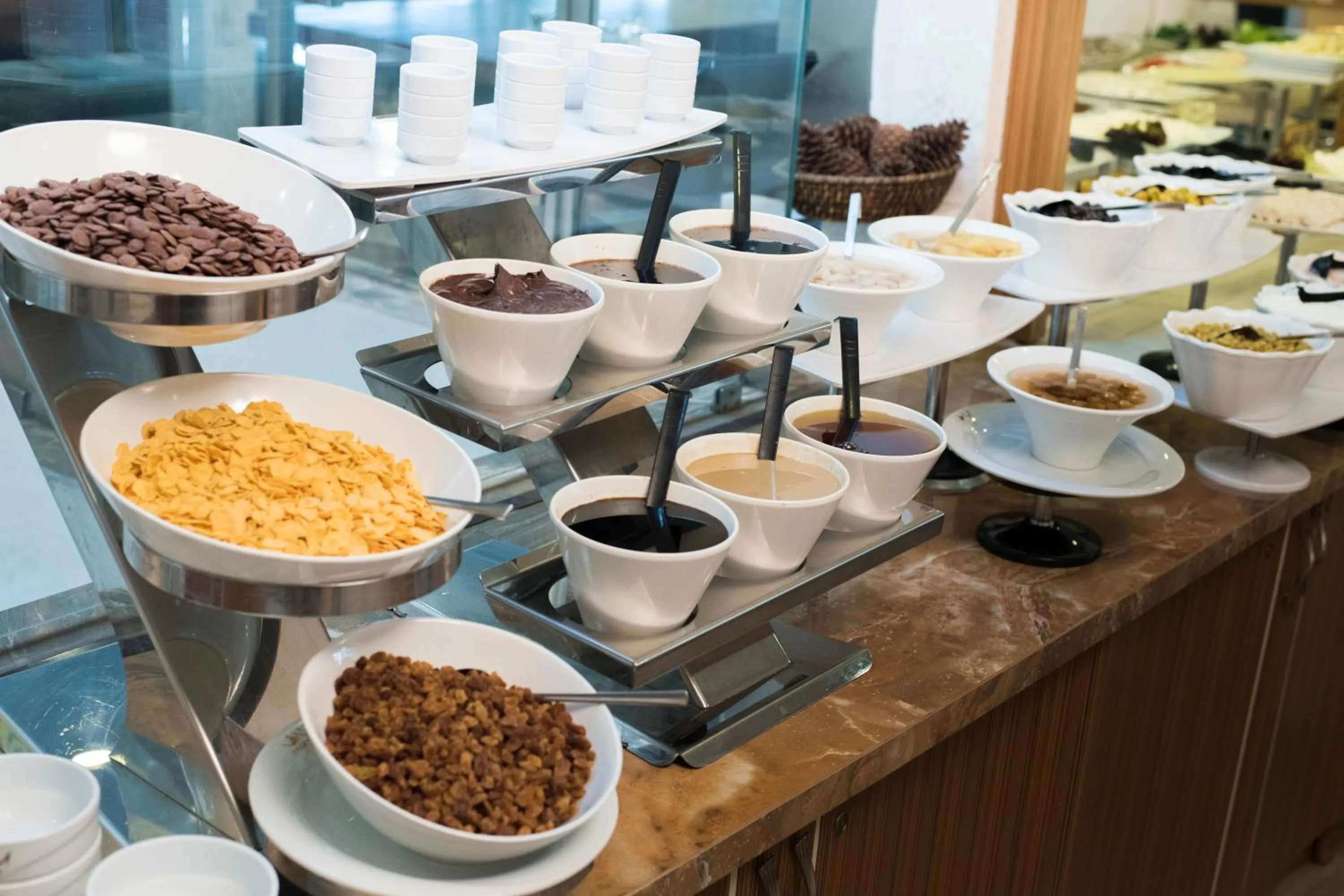 Food in MidMar Deluxe Hotel