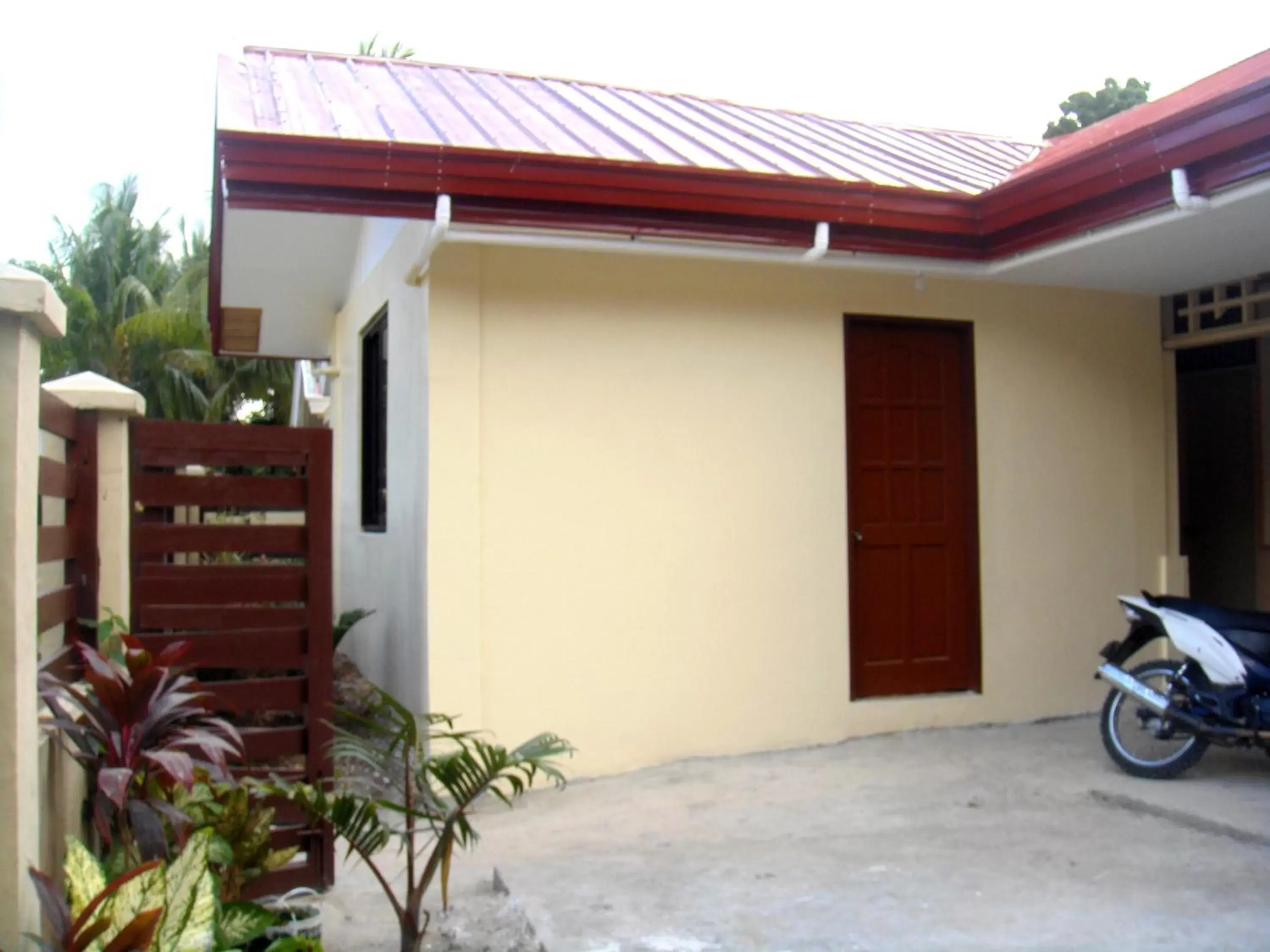 Property building in Gaea's Apartments Property building in Gaea's Apartments