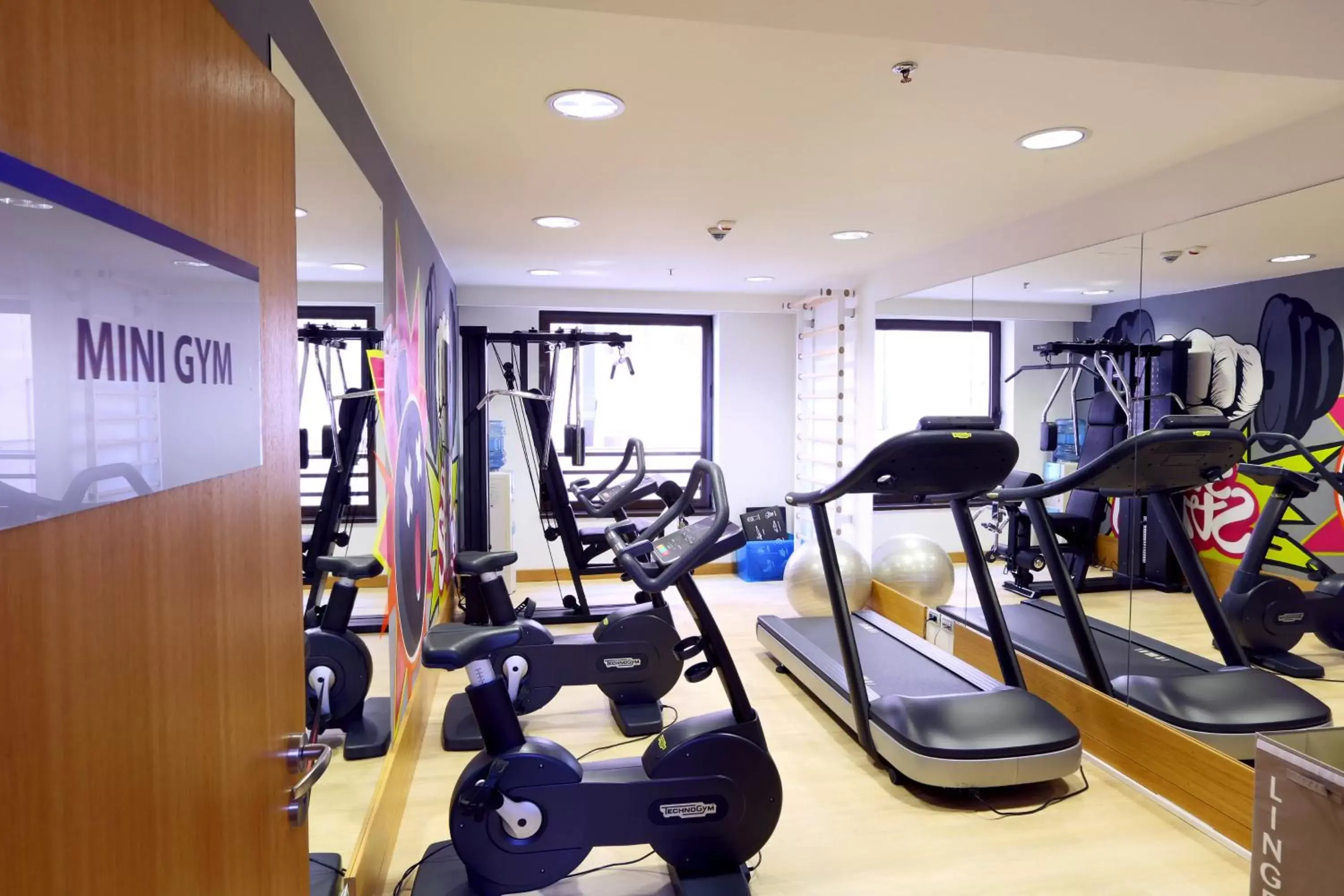 Fitness centre/facilities, Fitness Center/Facilities in Holiday Inn Express Belgrade - City, an IHG Hotel