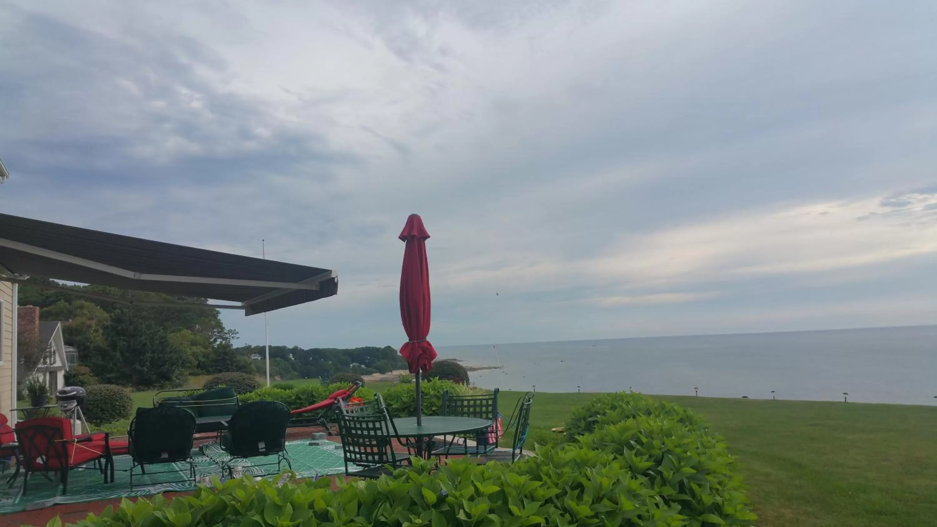 Area and facilities in Inn 38 Oak Bluff Circle