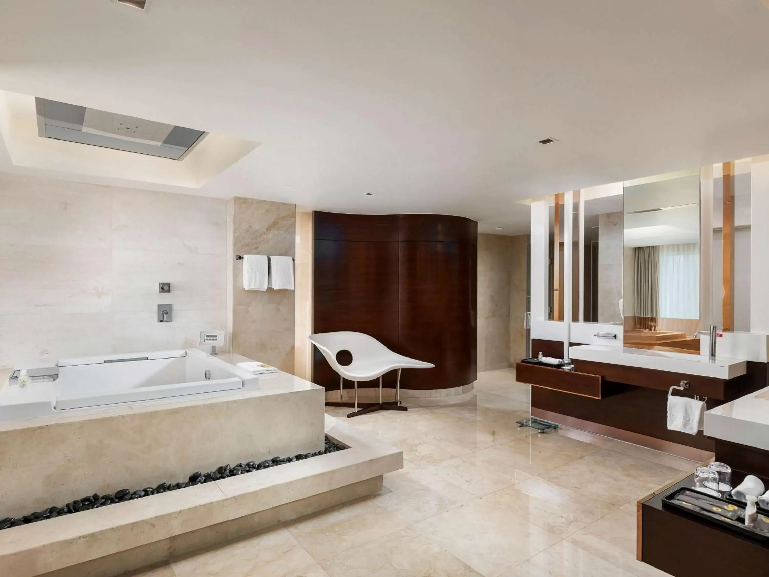 Photo of the whole room, Bathroom in Novotel Yangon Max