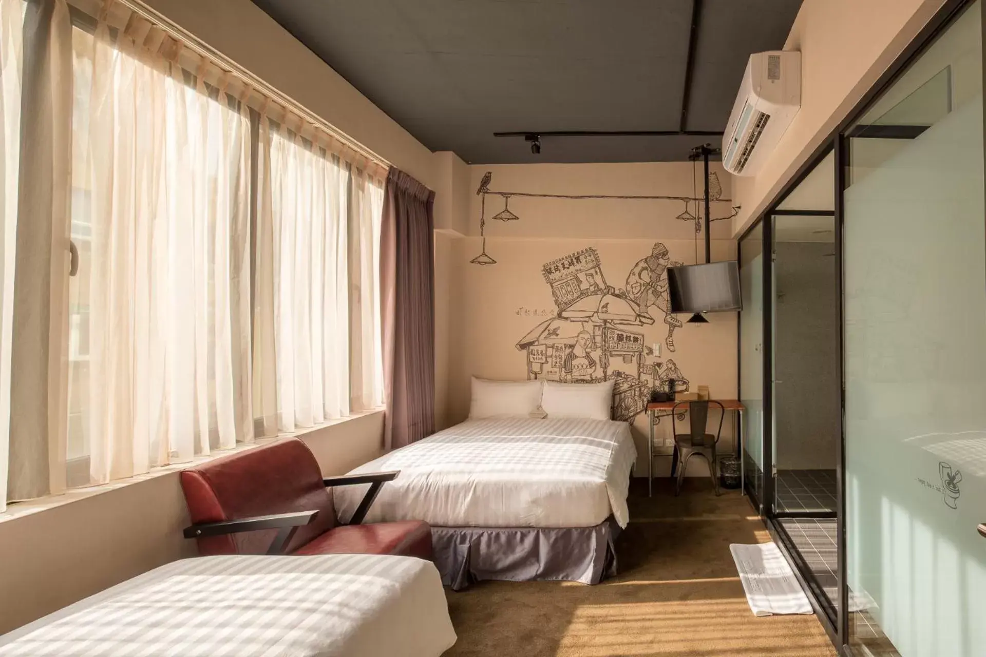 Photo of the whole room, Bed in Cho Hotel