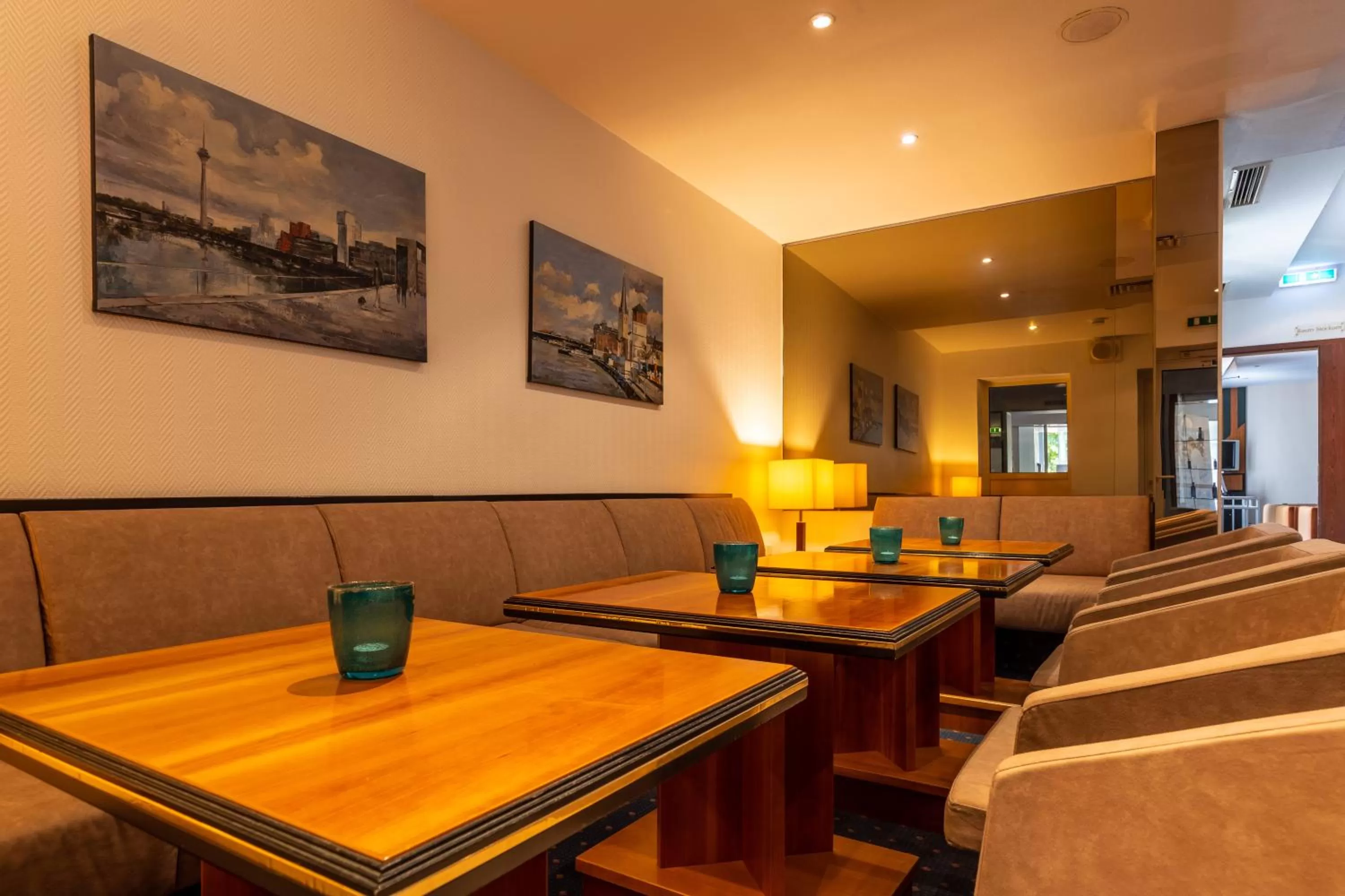 Seating area in Trip Inn Hotel Esplanade, Düsseldorf