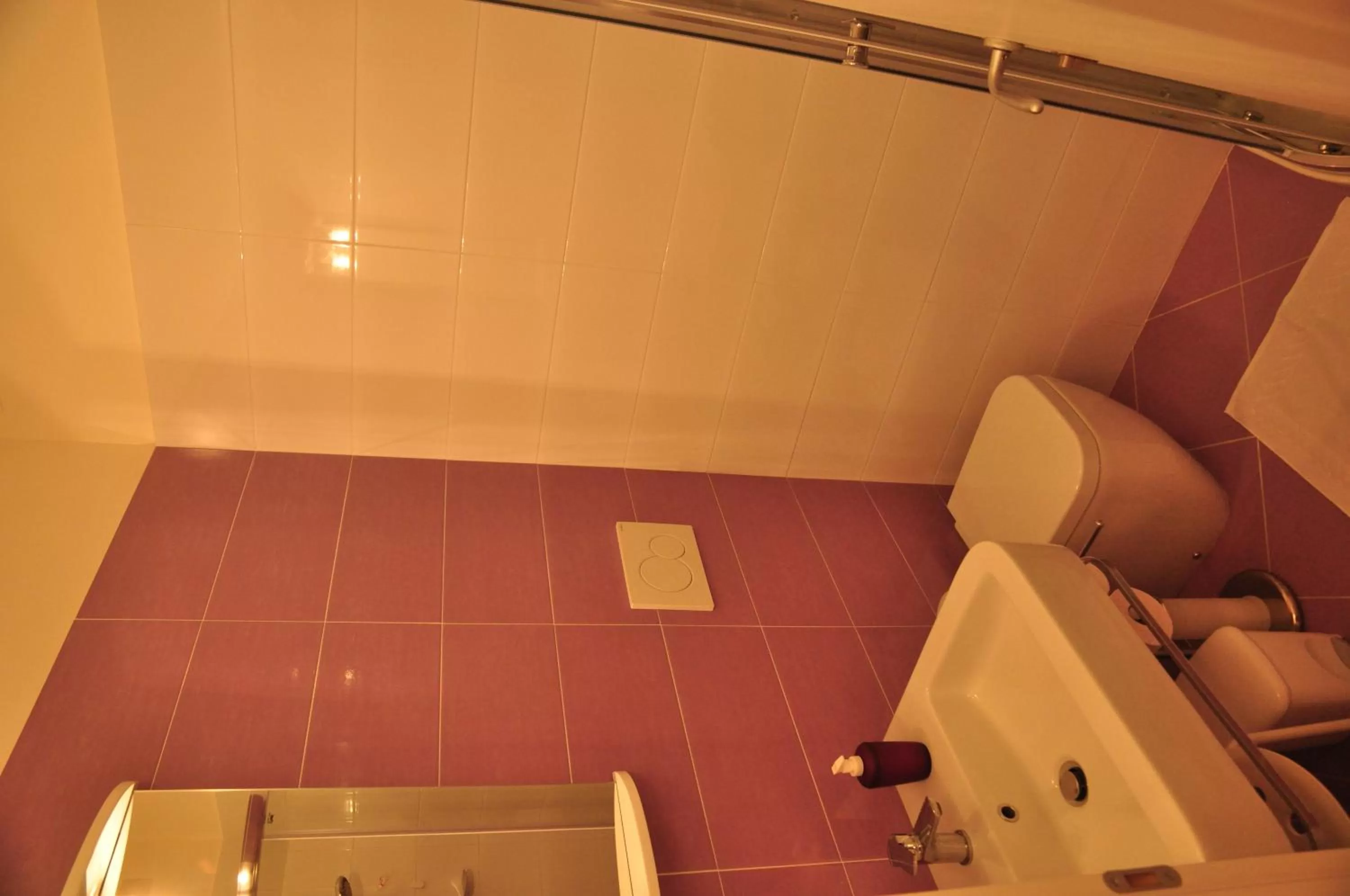 Bathroom in Domus Primavera