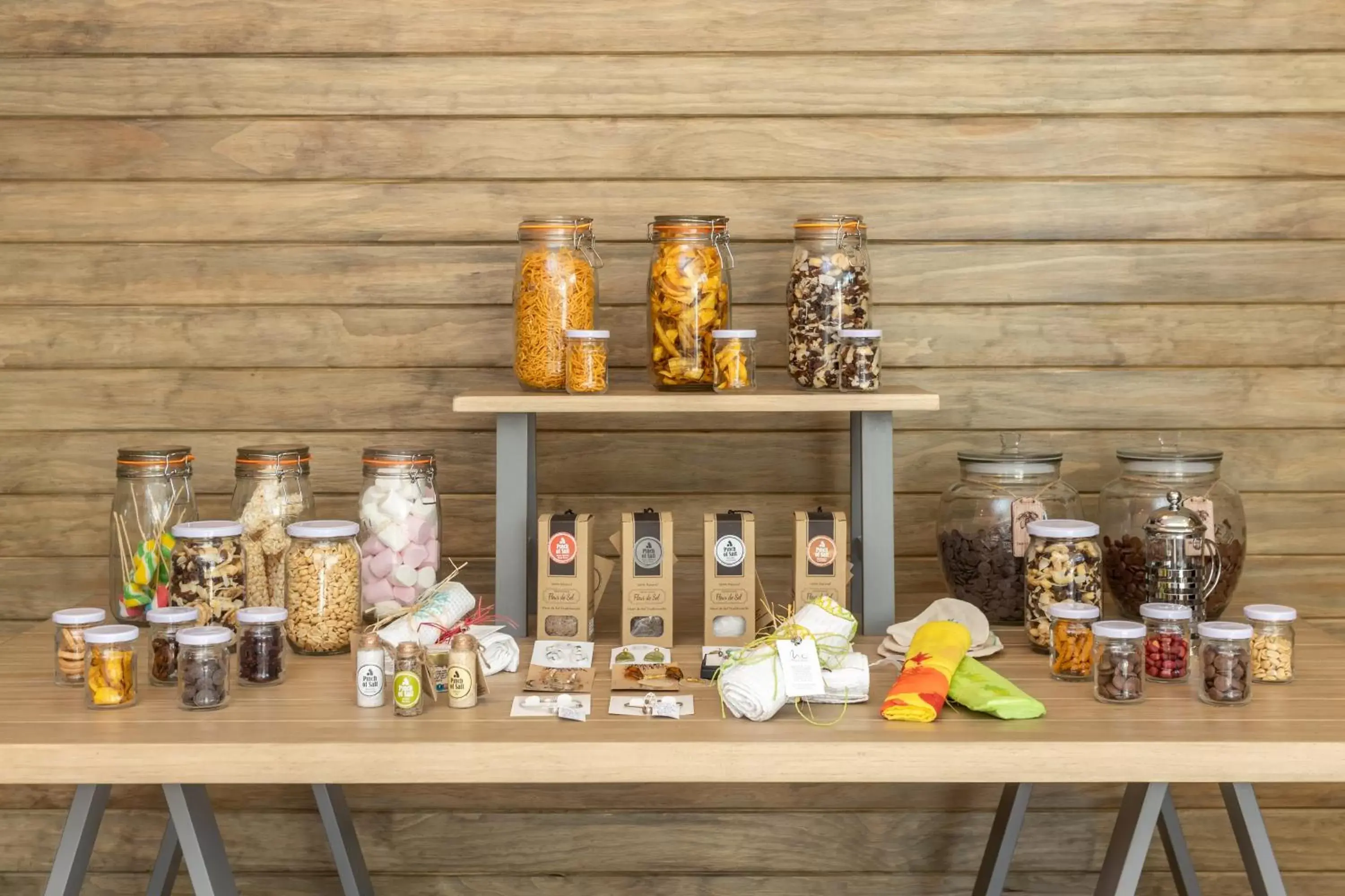 Food in Sunrise Attitude (Adults Only) Food in Sunrise Attitude (Adults Only)