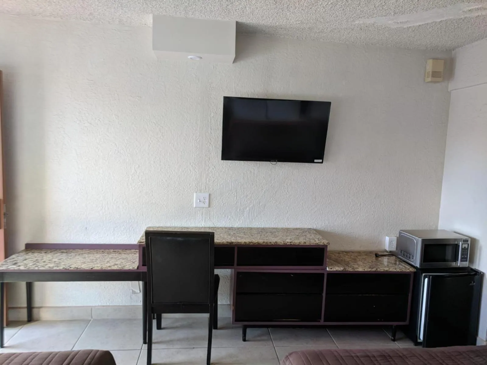 Decorative detail in Motel Reno