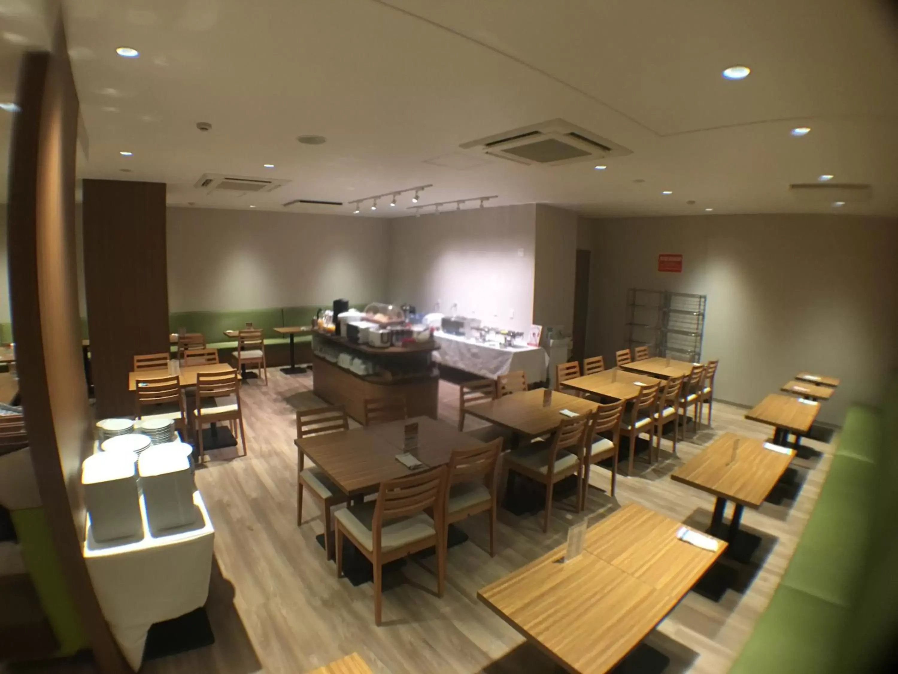 Buffet breakfast, Restaurant/Places to Eat in Hotel Crown Hills Onahama