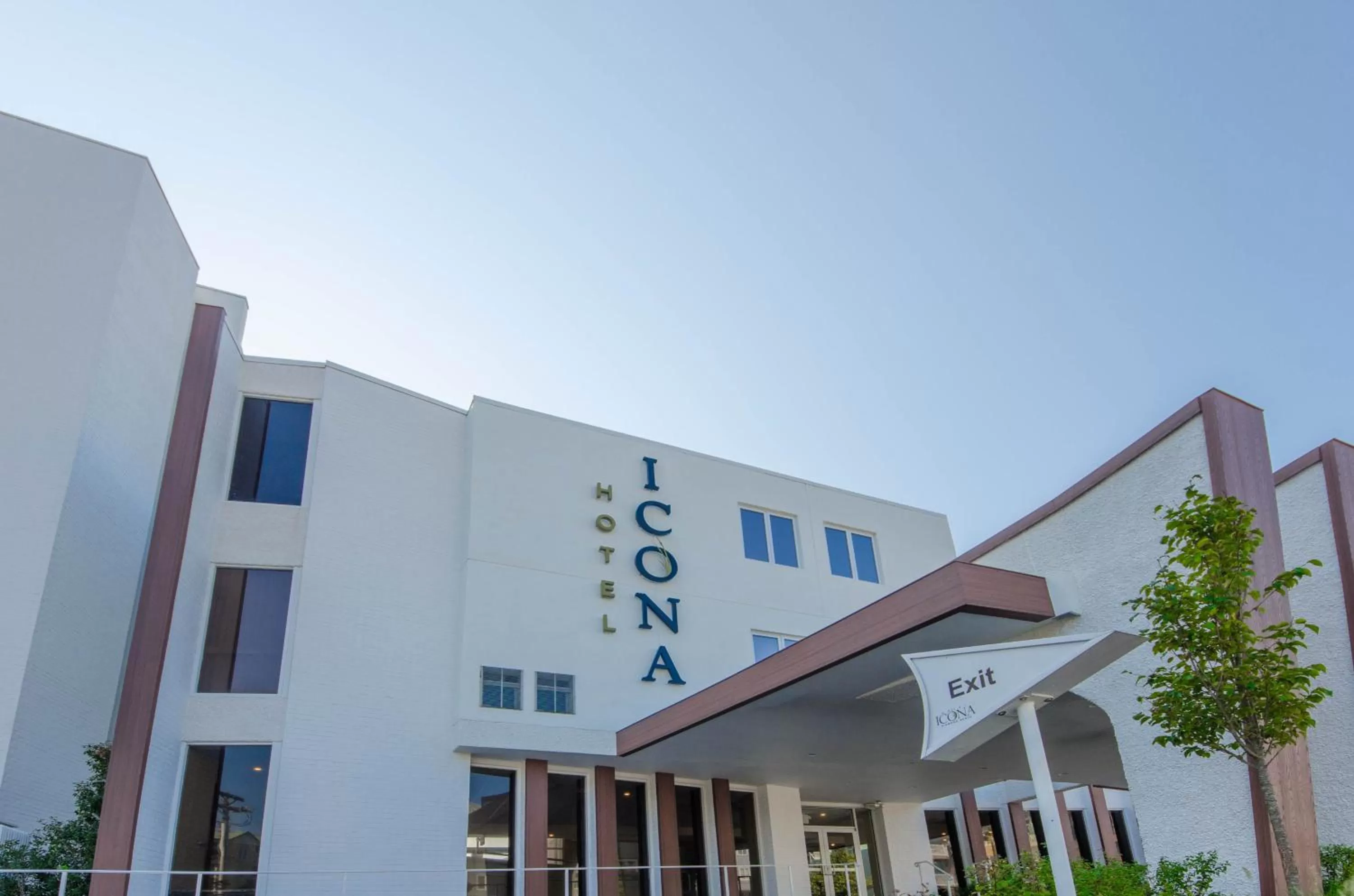 Day in ICONA Diamond Beach