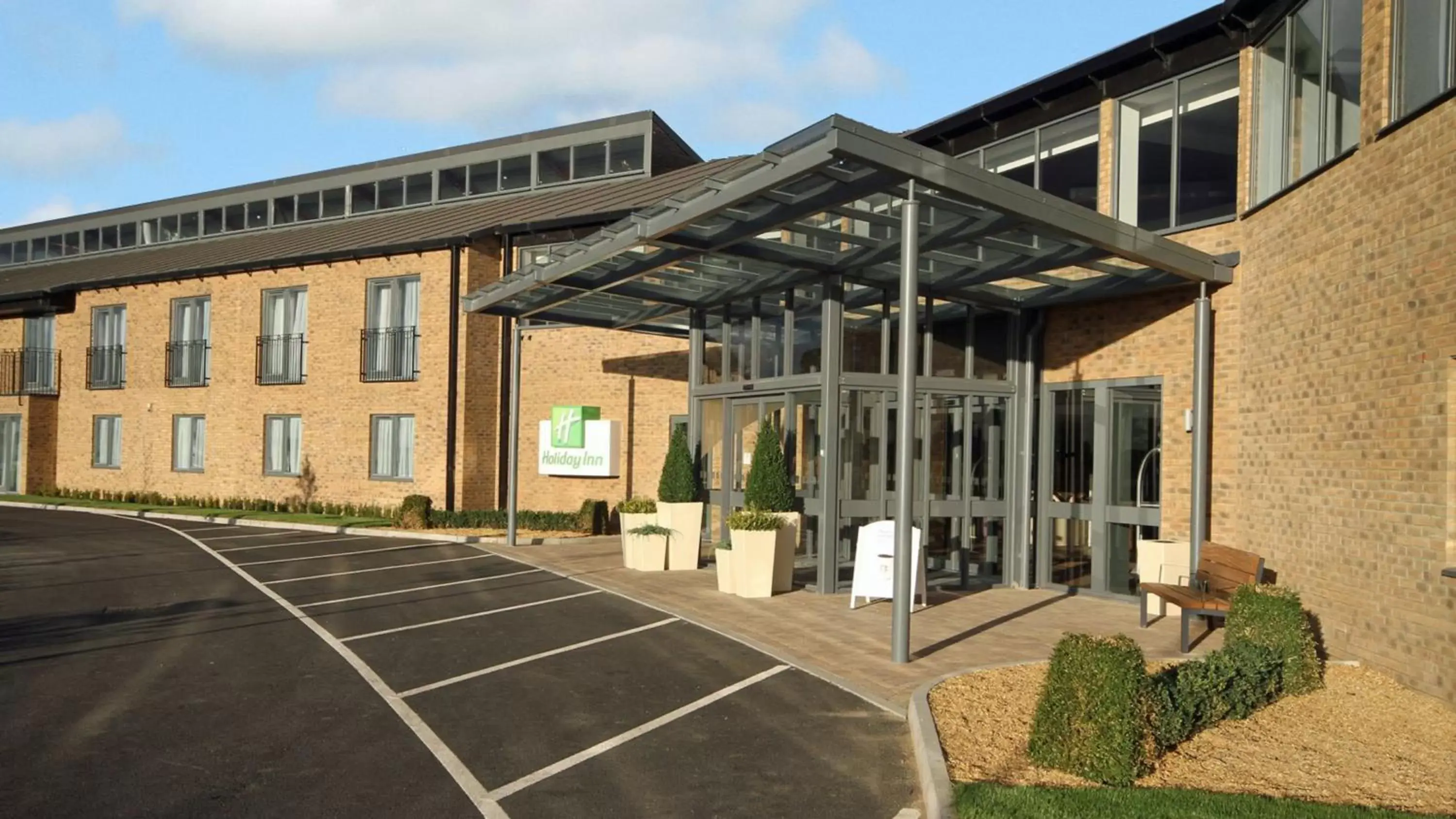 Property Building in Holiday Inn Huntingdon Racecourse, an IHG Hotel