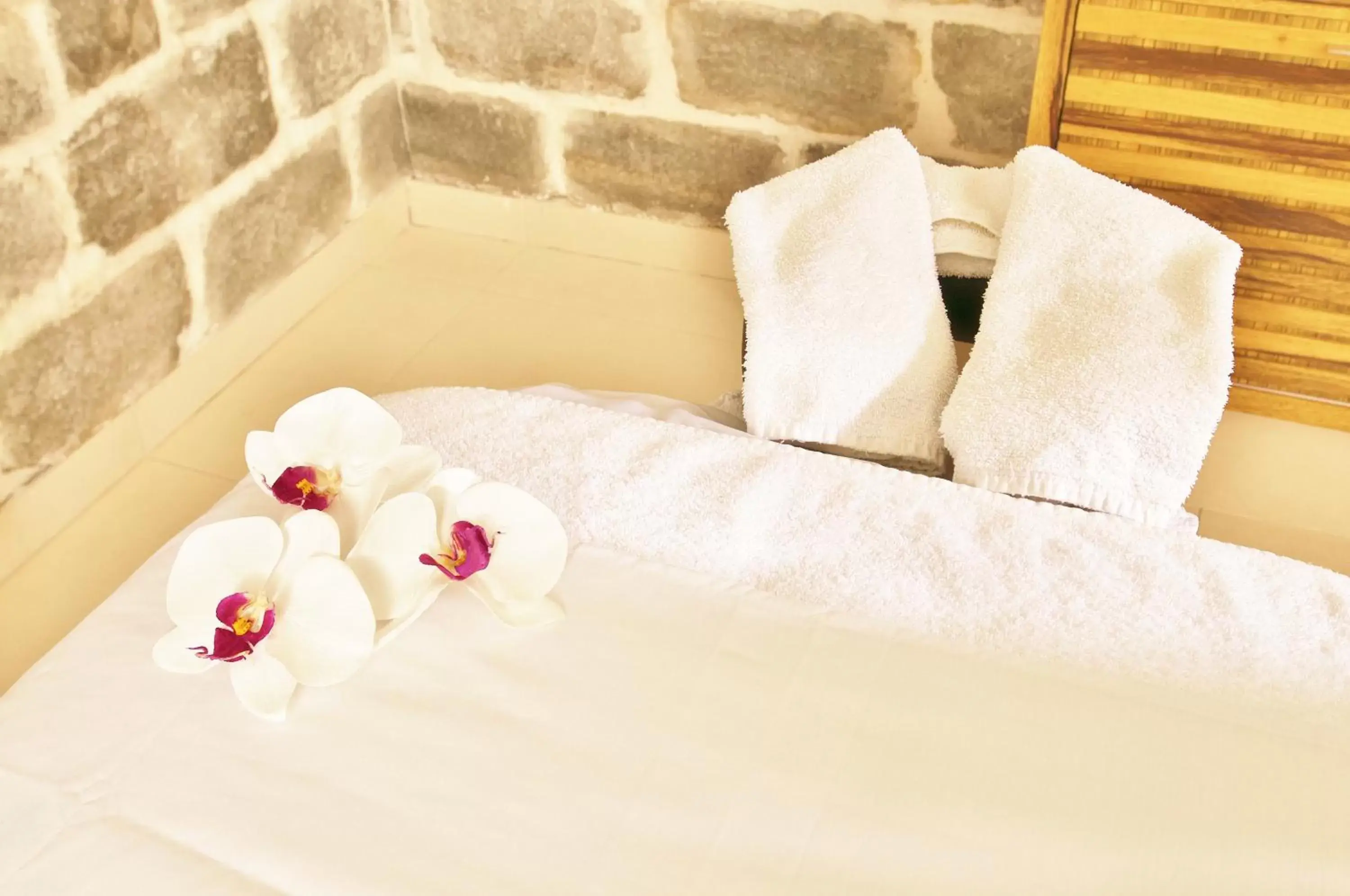 Spa and wellness centre/facilities, Bed in Bell Boutique and Spa Hotel