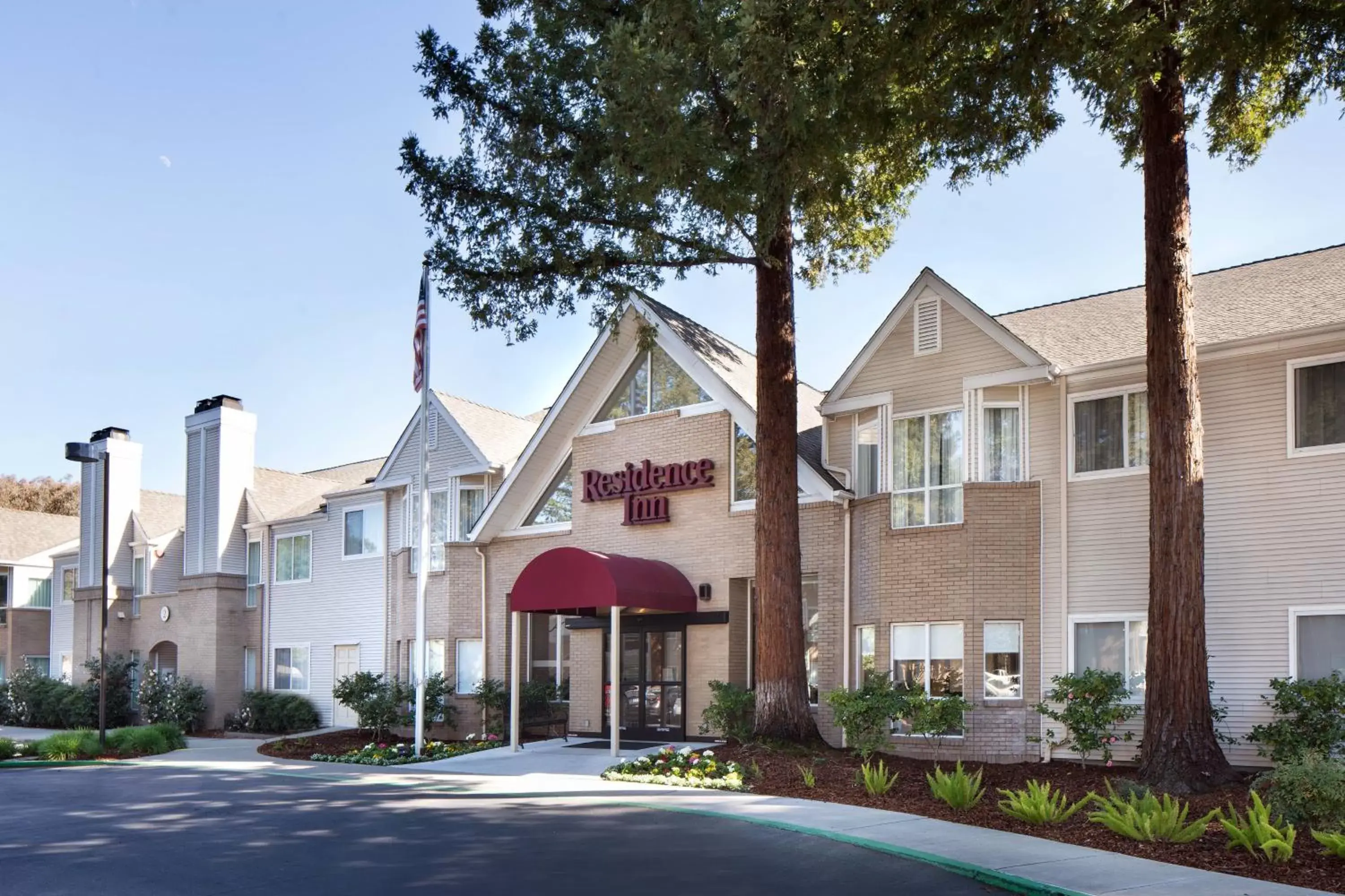 Property Building in Residence Inn Pleasant Hill Concord